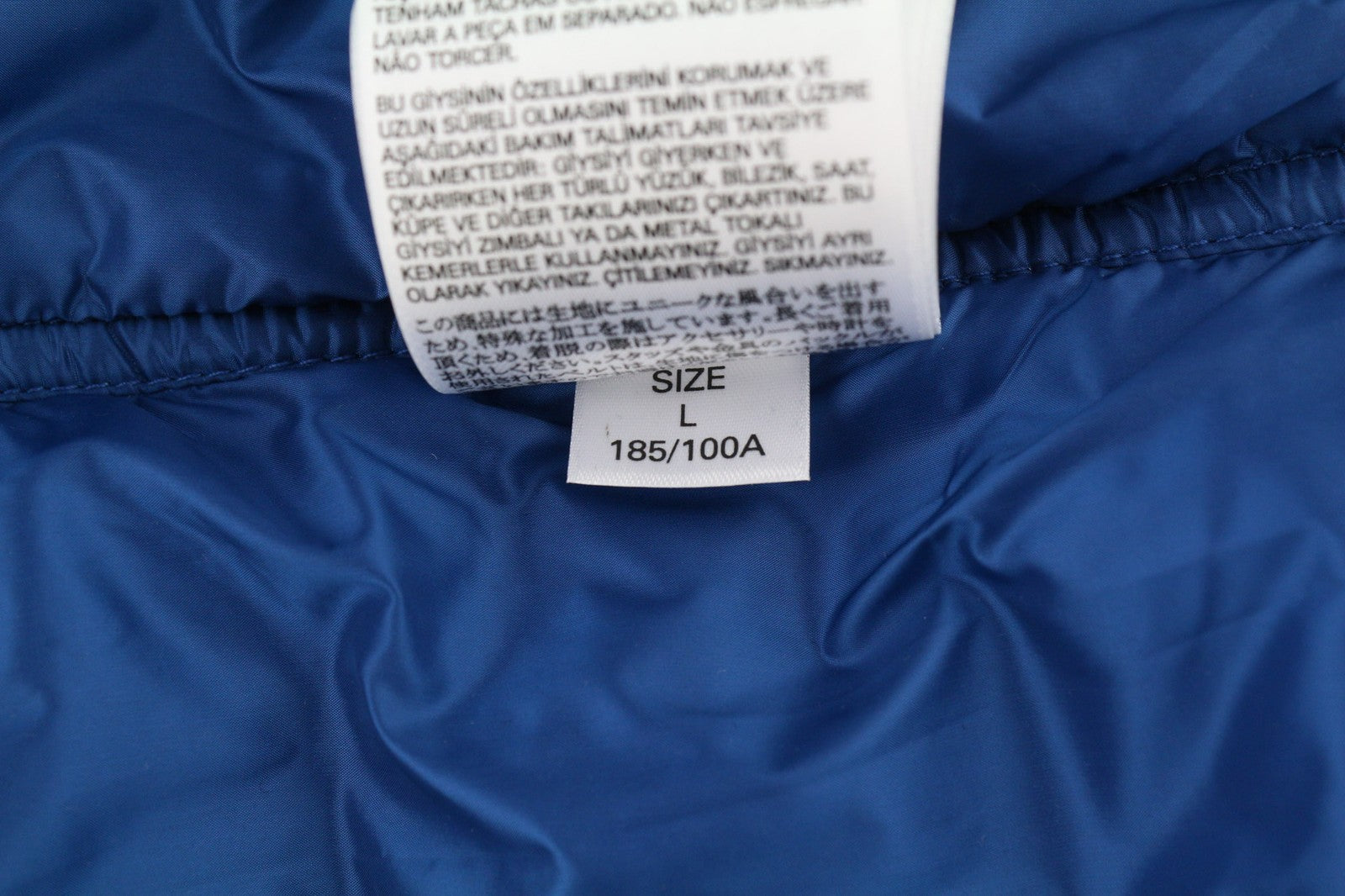 DIESEL J-Welles vyriška striukė L, mėlyna, izoliuota, su užsegama apykakle ir logotipu