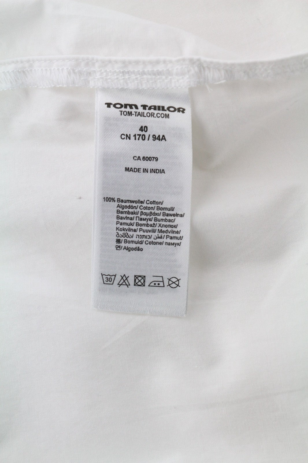 TOM TAILOR moteriški 40 dydžio balti medvilniniai ilgomis rankovėmis marškinėliai su perlų detalių apykakle 