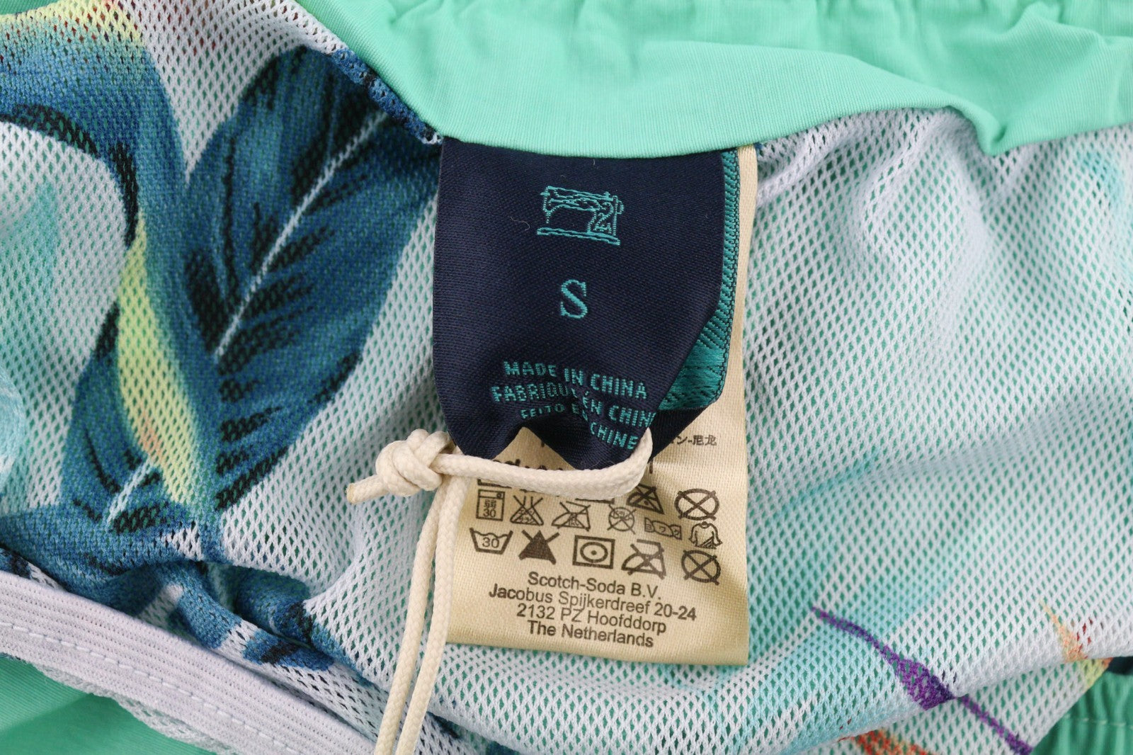 „SCOTCH &amp; SODA Ams Couture“ vyriškos žalios, mėlynos, raišteliu užtraukiamos maudymosi glaudės S dydžio 