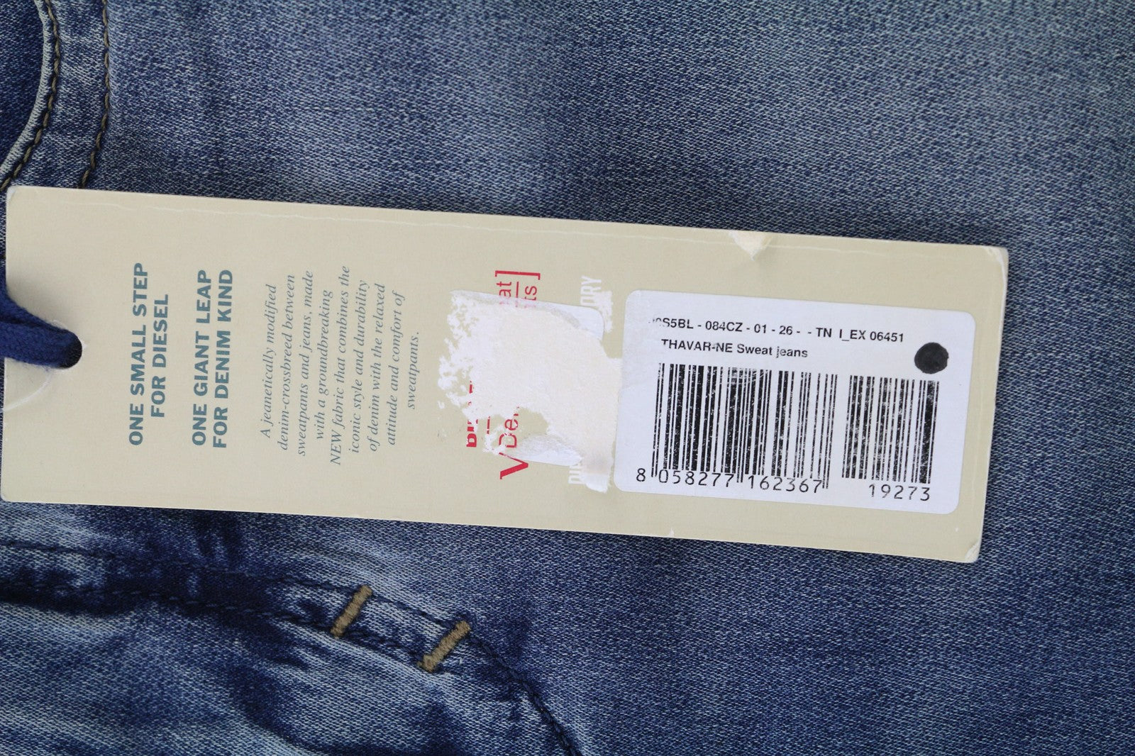 DIESEL Thavar-Ne 084CZ vyriški džinsai W26 Jogg Sweat Slim Fit su skalbtais užtrauktukais, mėlyni 