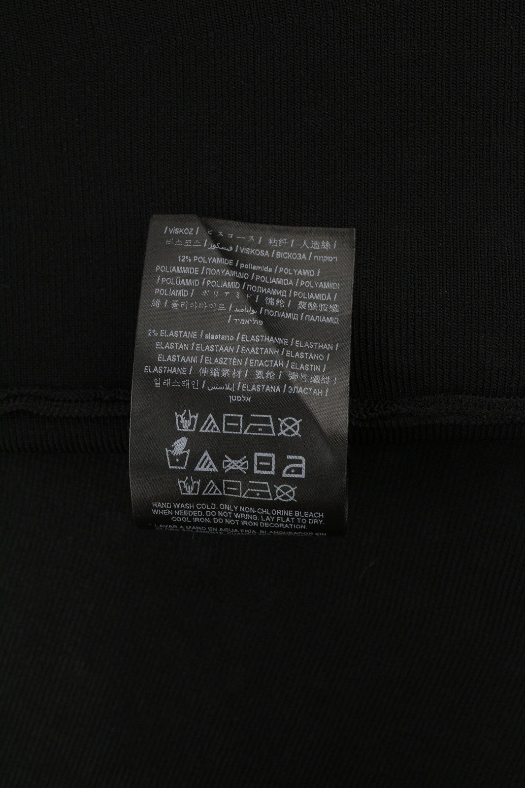 MARCIANO FOR GUESS moteriška suknelė M juoda atvira pečiais ilgomis rankovėmis su metalinėmis detalėmis 