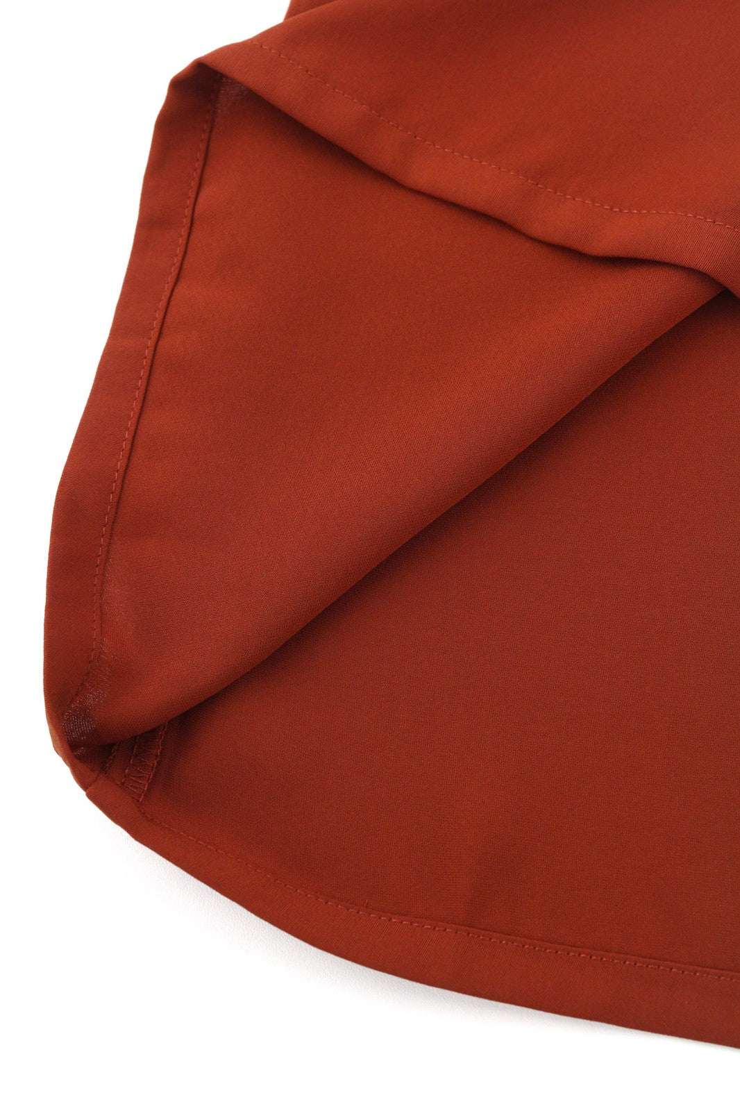 SUPERTRASH Dambi moteriška suknelė, 36 cm, V formos iškirpte, ilgomis rankovėmis, petnešėlėmis, trumpais gobtuvais 