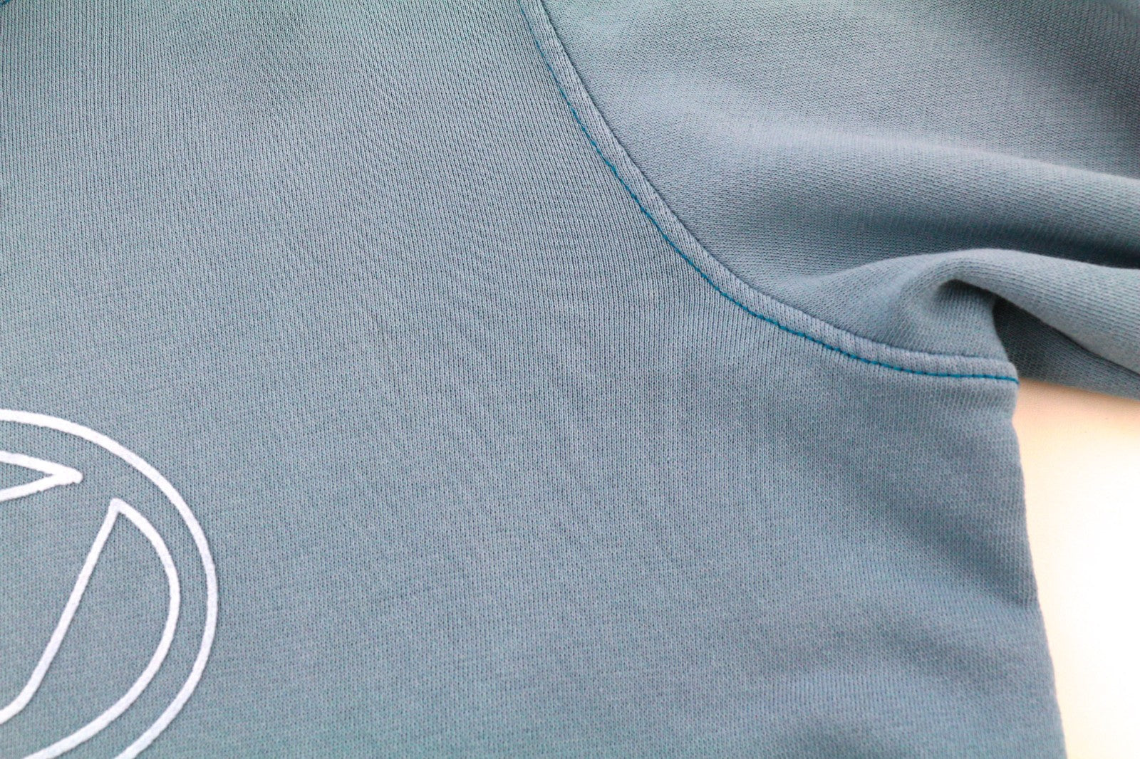 DIESEL S-Ginn-Hood vyriškas džemperis su gobtuvu S mėlynos spalvos su gobtuvu ir kengūros dirželiu, megztinis su medvilniniu logotipu. 