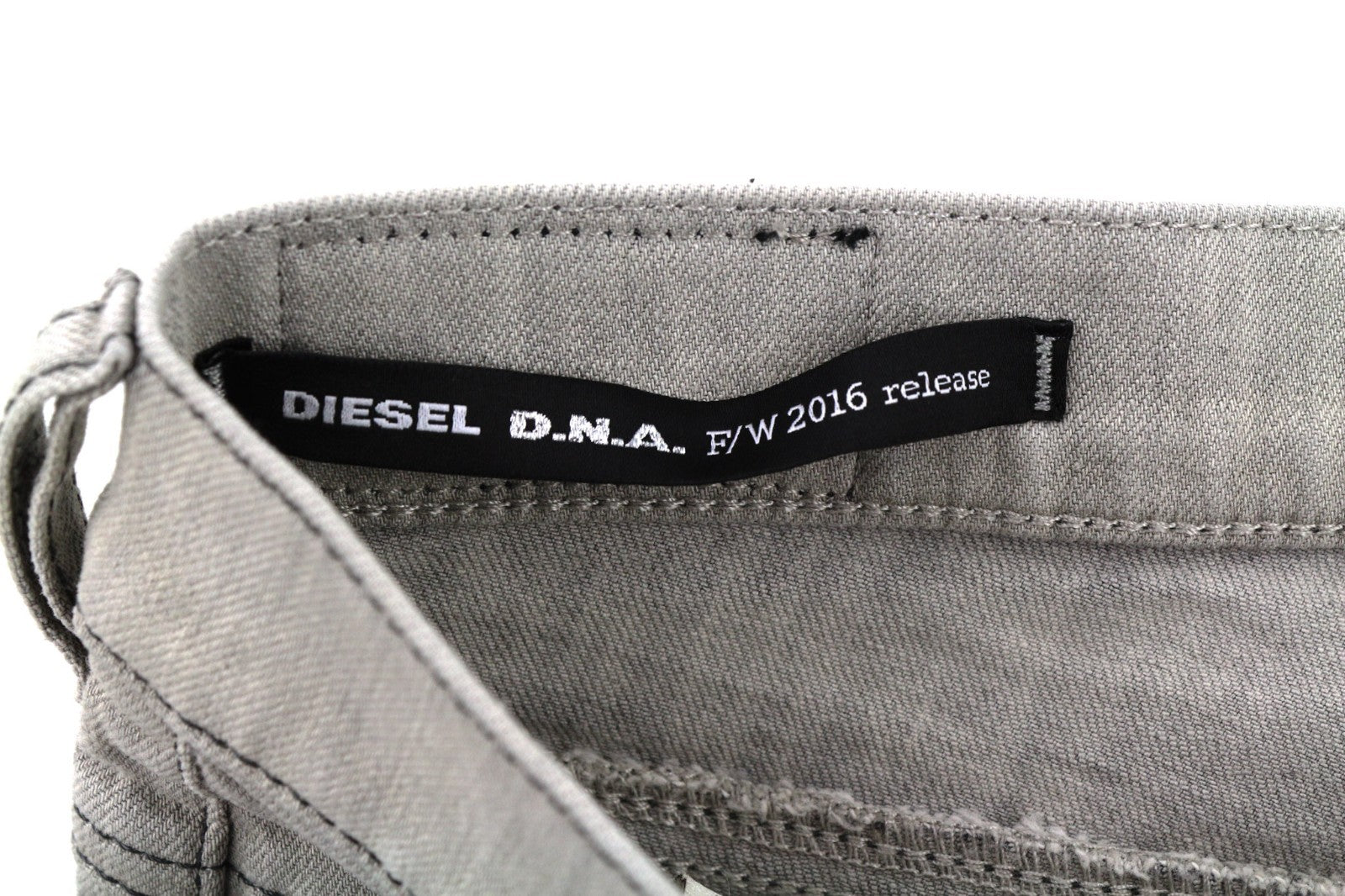 DIESEL Belthy 0676M Women's Jeans W30/L32 D.N.A. Slim Straight Stretch RRP180