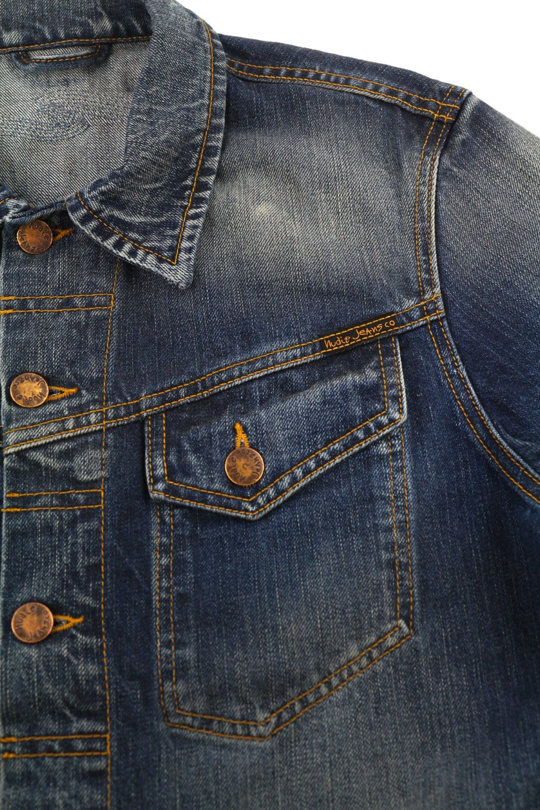 NUDIE JEANS Conny vyriška striukė S dydžio, ekologiška, su sagomis užsegama polo marškinėliais, skalbto džinso spalvos