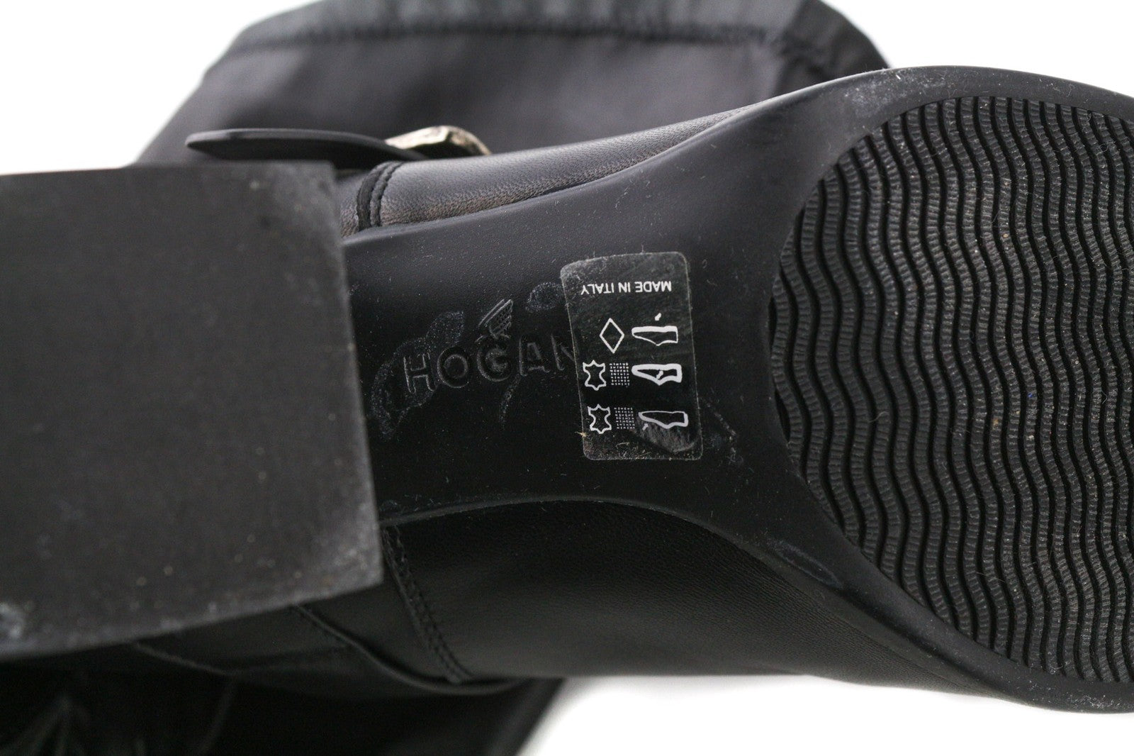 HOGAN moteriški bateliai, 38,5 €, juodi odiniai aukštakulniai aulinukai su sagtimis 