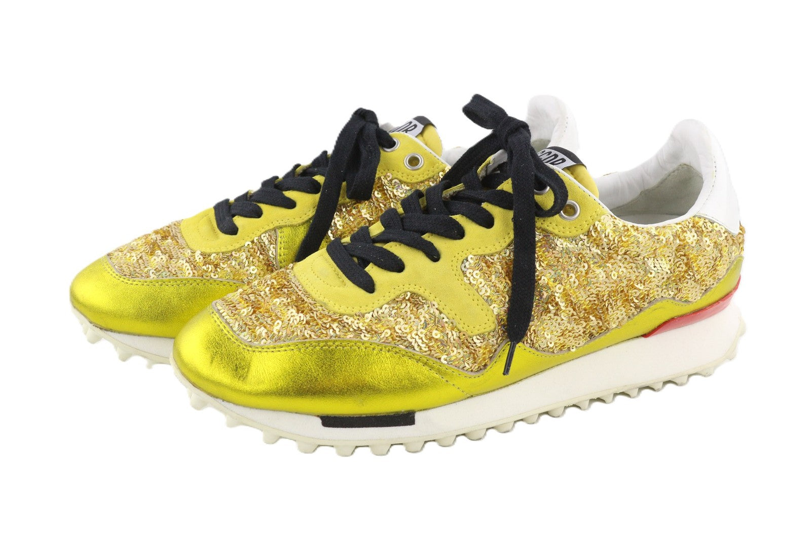 „GOLDEN GOOSE Starland“ moteriški sportbačiai, 39 dydžio, auksinės odos, blizgučiais, žema palaidinė. 