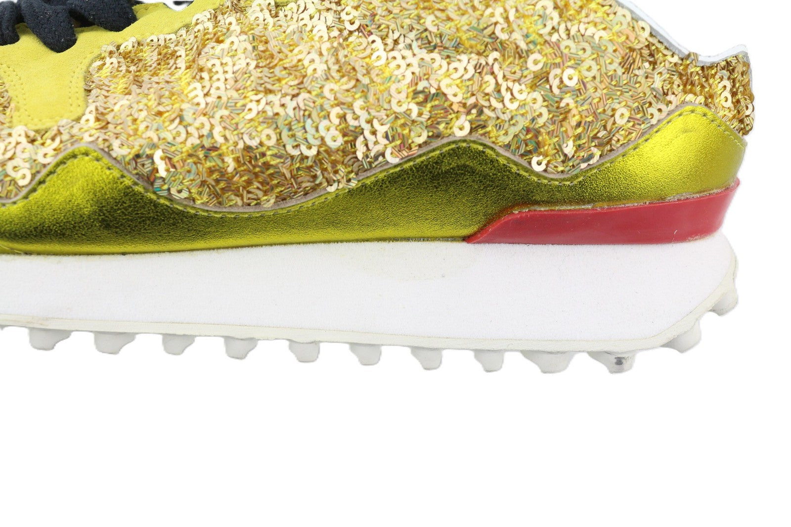 „GOLDEN GOOSE Starland“ moteriški sportbačiai, 39 m., auksinės odos, blizgučiais puošti laisvalaikio bateliai. 