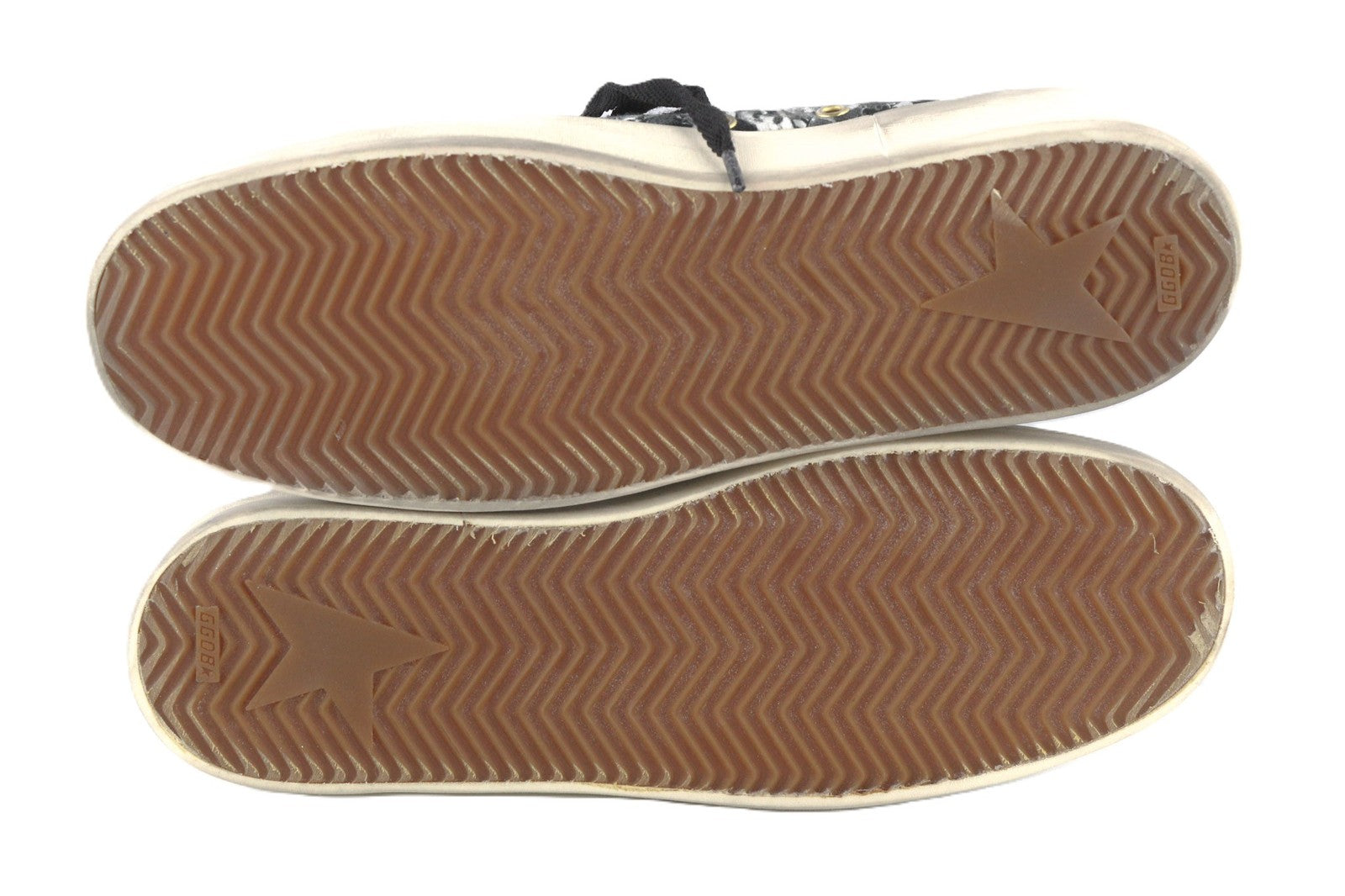 „GOLDEN GOOSE“ vyriški sportbačiai, 43 dydžio, pilki, raštuoti, sendinti, laisvalaikio stiliaus, suvarstomi. 