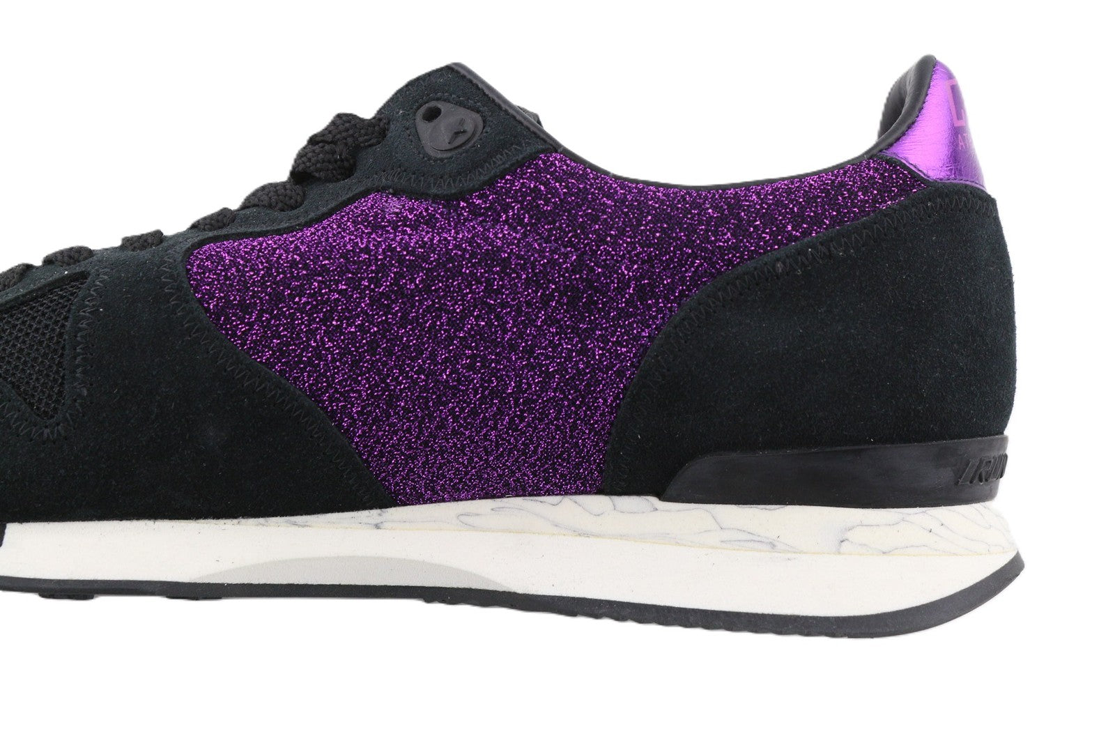 „GOLDEN GOOSE“ bėgimo bateliai moterims, 39 dydžio, violetiniai, juodi, odiniai, blizgantys, suvarstomi. 