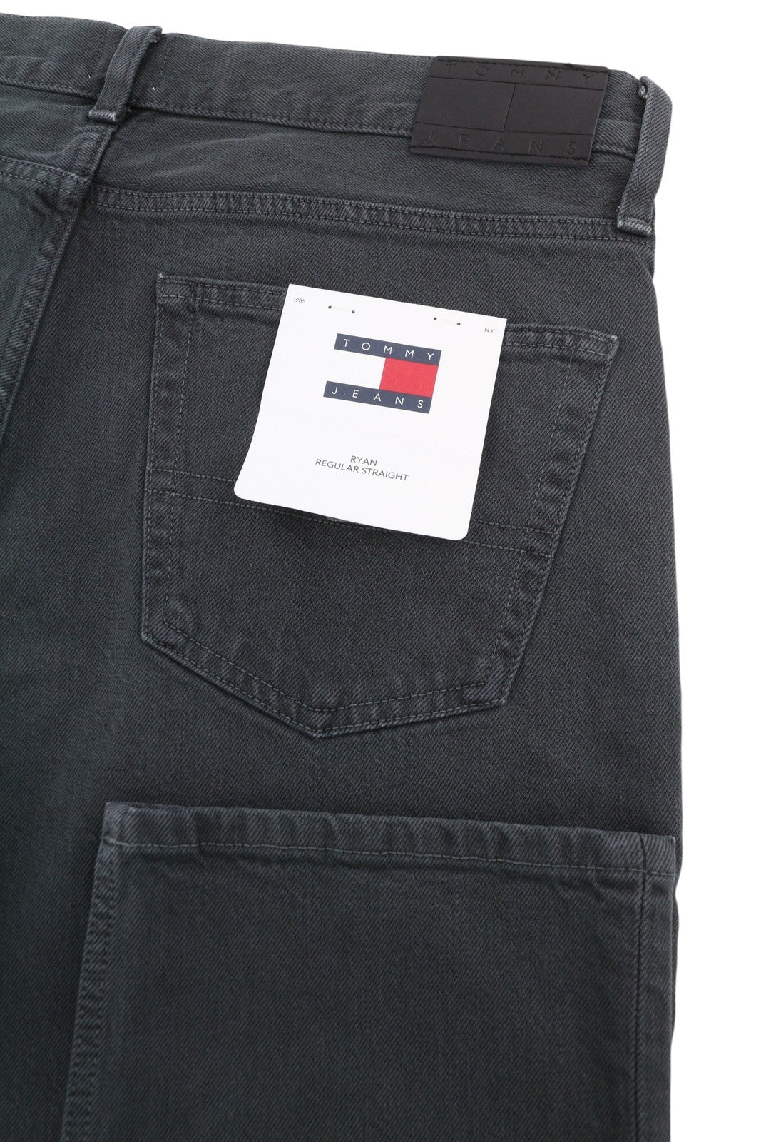 TOMMY HILFIGER Ryan Men Jeans W32/L32 Black Regular Straight Fit Zip Fly Denim