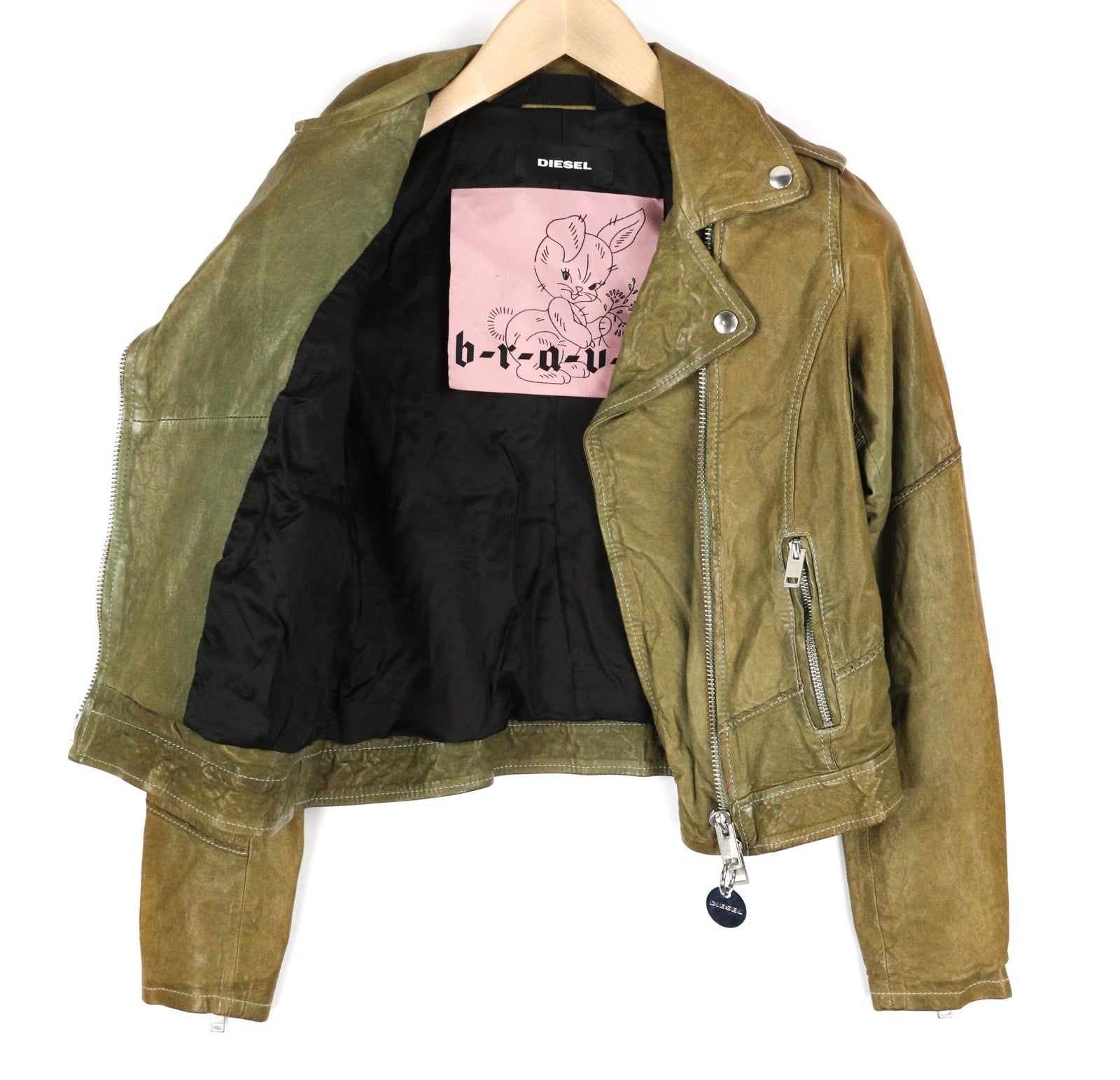 DIESEL R-Sery moteriška striukė XS dydžio, ėriuko odos asimetrinė, su užtrauktuku ir įpjova apykaklėje. 