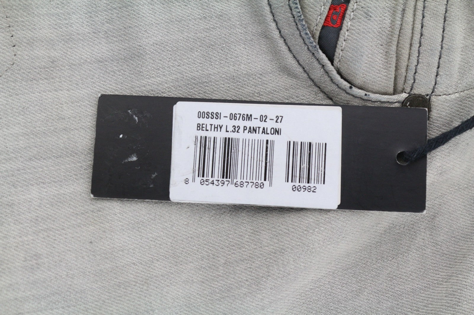 DIESEL D.N.A. Belthy 0676M Women's Jeans W27/L32 Grey Slim Straight RRP180