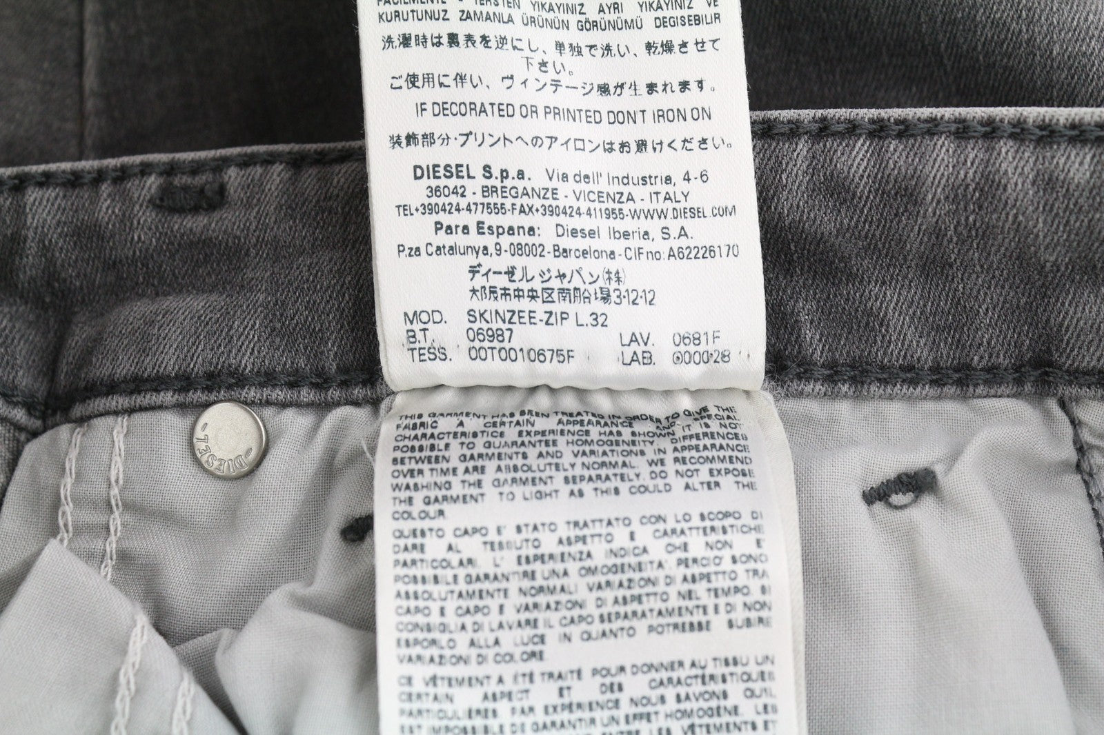 DIESEL Skinzee-Zip 0681F Women's Jeans W26/L32 Super Slim Skinny RRP180