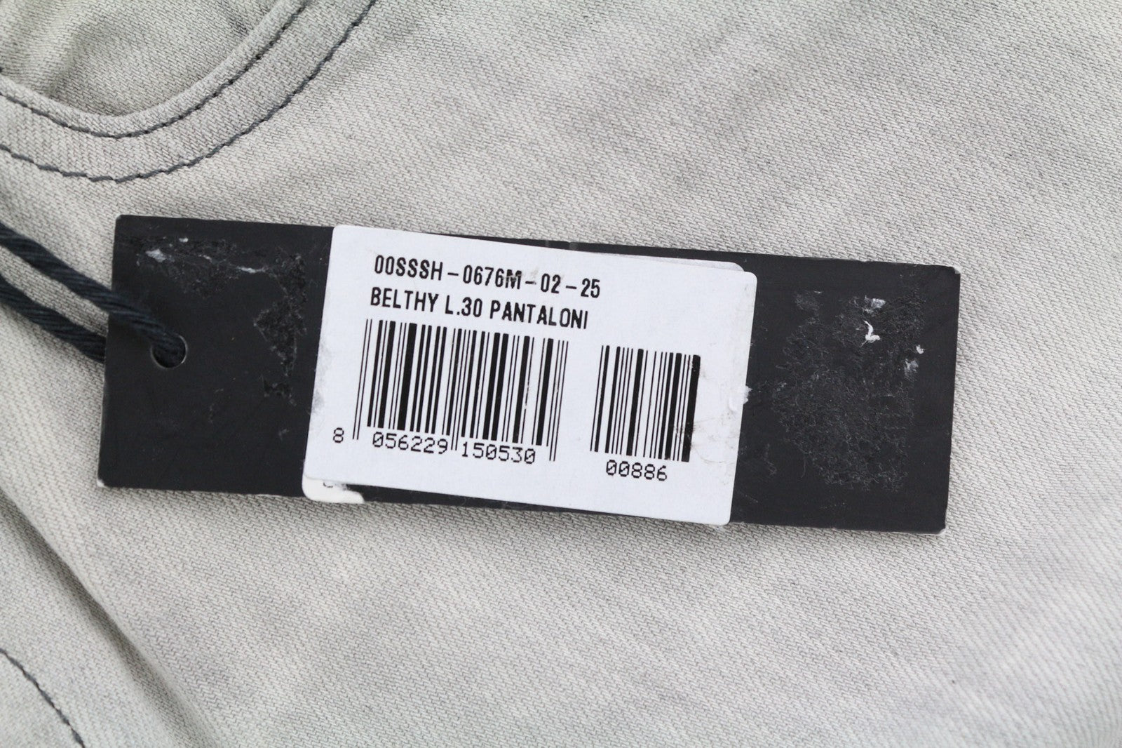 DIESEL D.N.A. Belthy 0676M Women's Jeans W25/L30 Straight Slim Low Waist RRP180