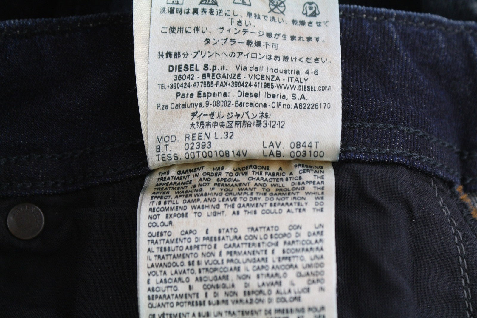 DIESEL D.N.A. Reen 0844T Women's Jeans W26/L32 Straight Regular Waist RRP200