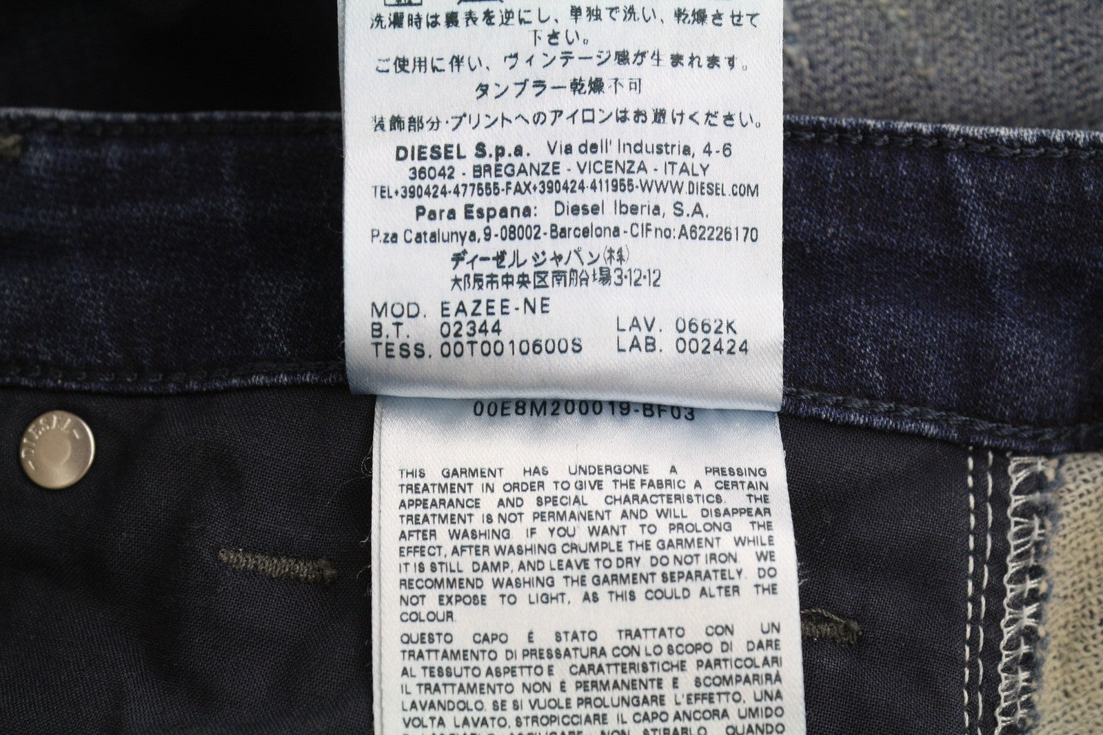 DIESEL Eazee-Ne 0662K Women's Jeans W25 Jogg Distressed Ripped Slim RRP235