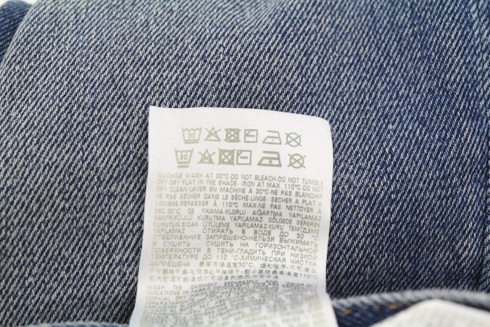 DIESEL 2000 09E03 Women's Jeans W29/L30 Mid Waist Flared Regular Washed Denim