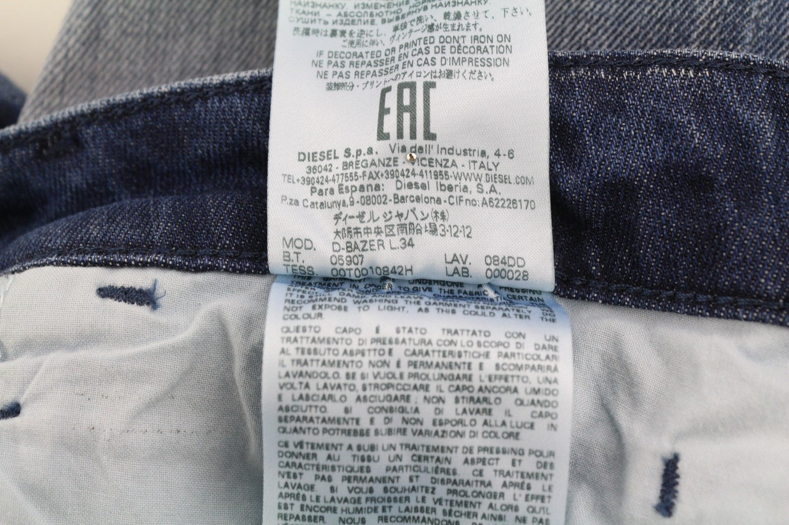 DIESEL D-Bazer 084DD Men's Jeans W29/L34 Tapered Ripped Denim Washed Logo