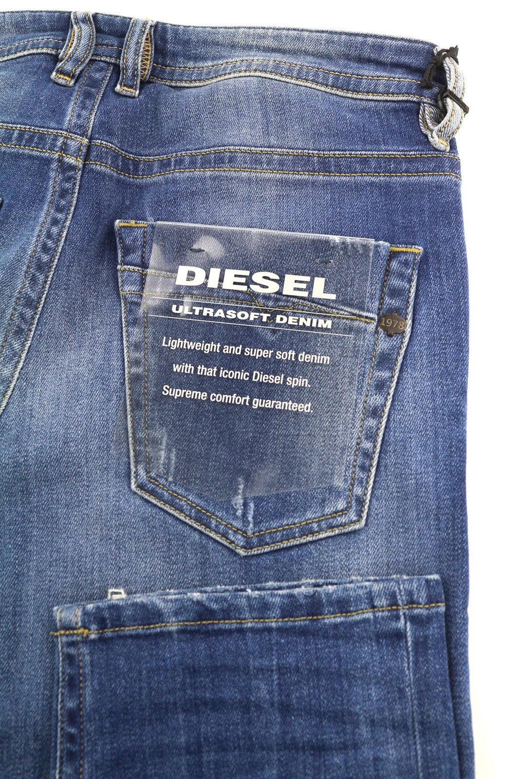 DIESEL Akee 084GG Men's Jeans W27/L30 Slim Tapered Ultrasoft Stretch Denim