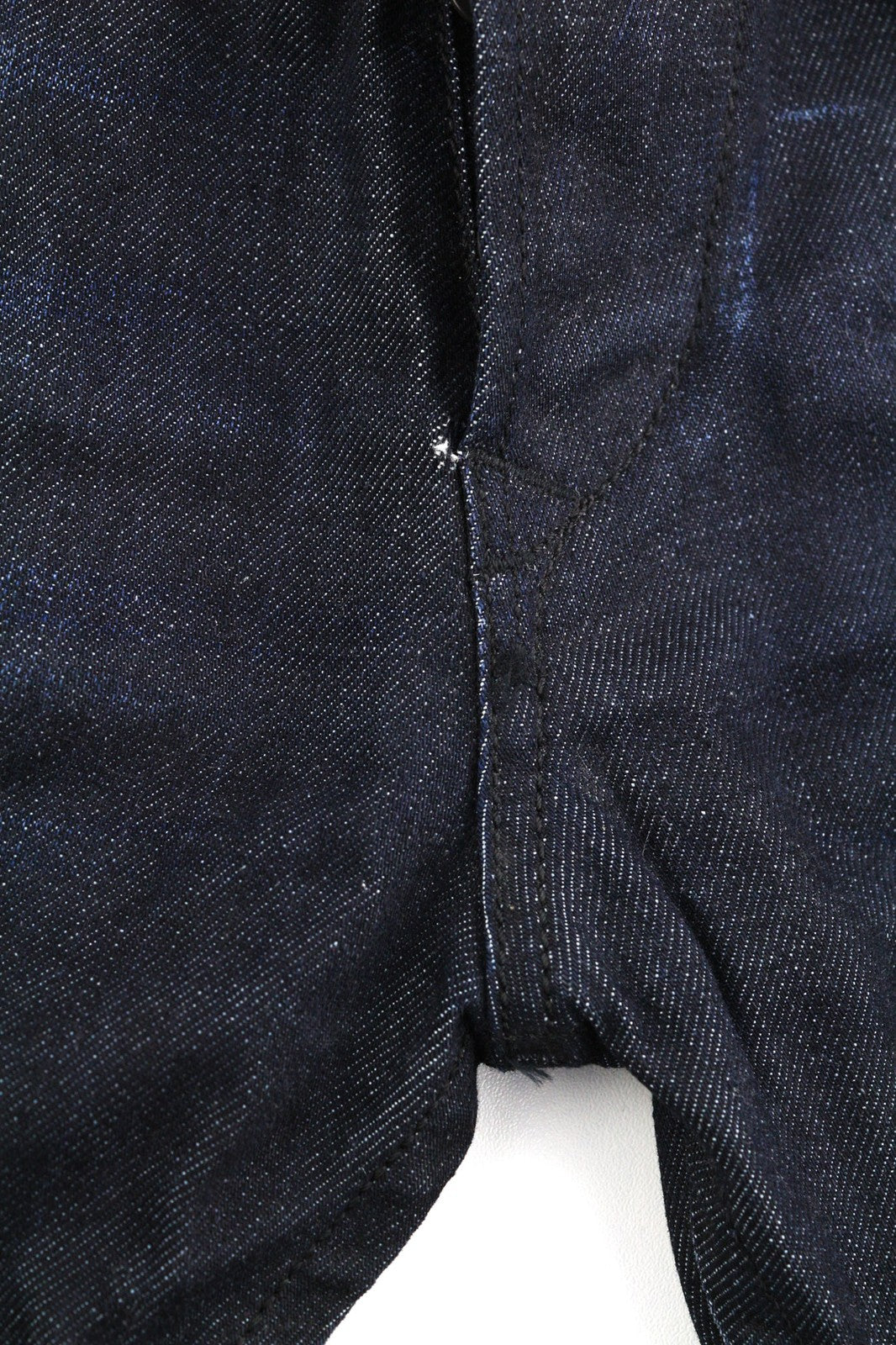 DIESEL Darron 0835G Men's Jeans W28/L34 Slim Tapered Dark Blue Buttoned