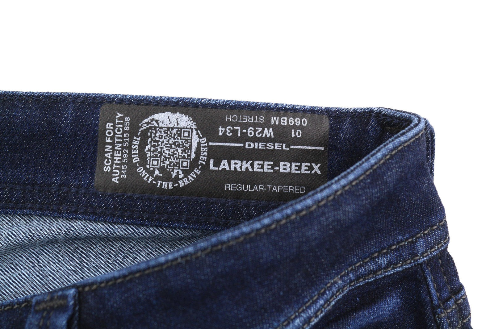 DIESEL Larkee-Beex 069BM Men's Jeans W29/L34 Tapered Ultrasoft Stretch Fit