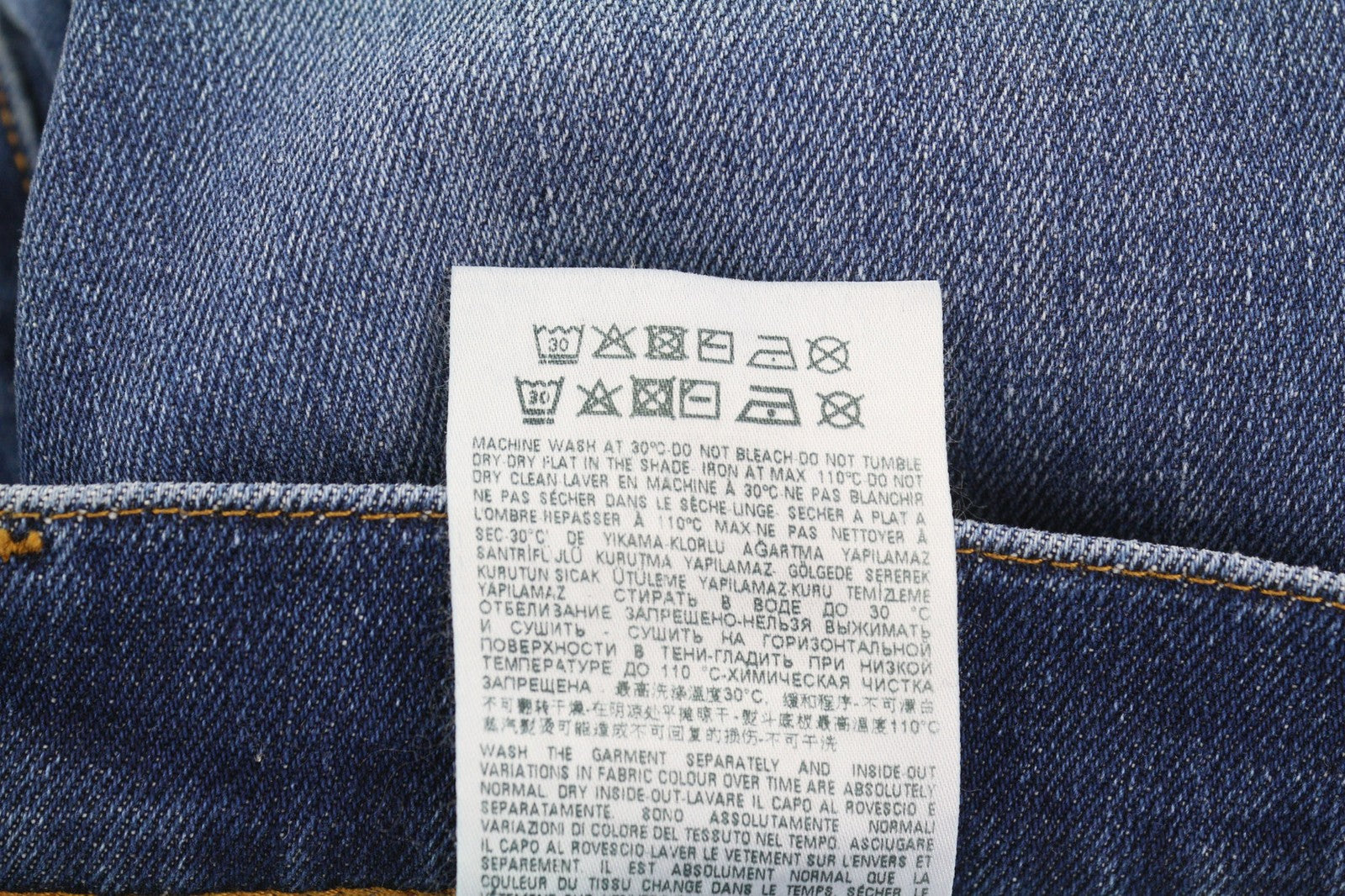 DIESEL 2019 D-Strukt 09E07 Men's Jeans W31/L34 Slim Mid Waist Distressed Wash