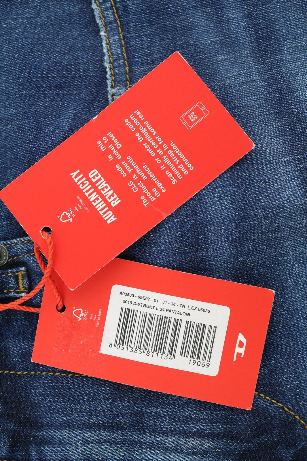 DIESEL 2019 D-Strukt 09E07 Men's Jeans W31/L34 Slim Mid Waist Distressed Wash