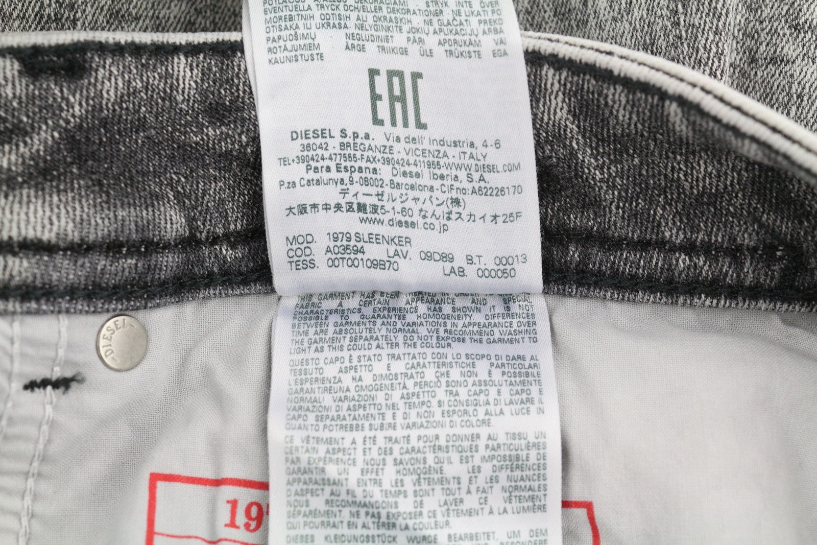 DIESEL 1979 Sleenker 09D89 Men Jeans W36/L32 Skinny Stretch Low Waist RRP195