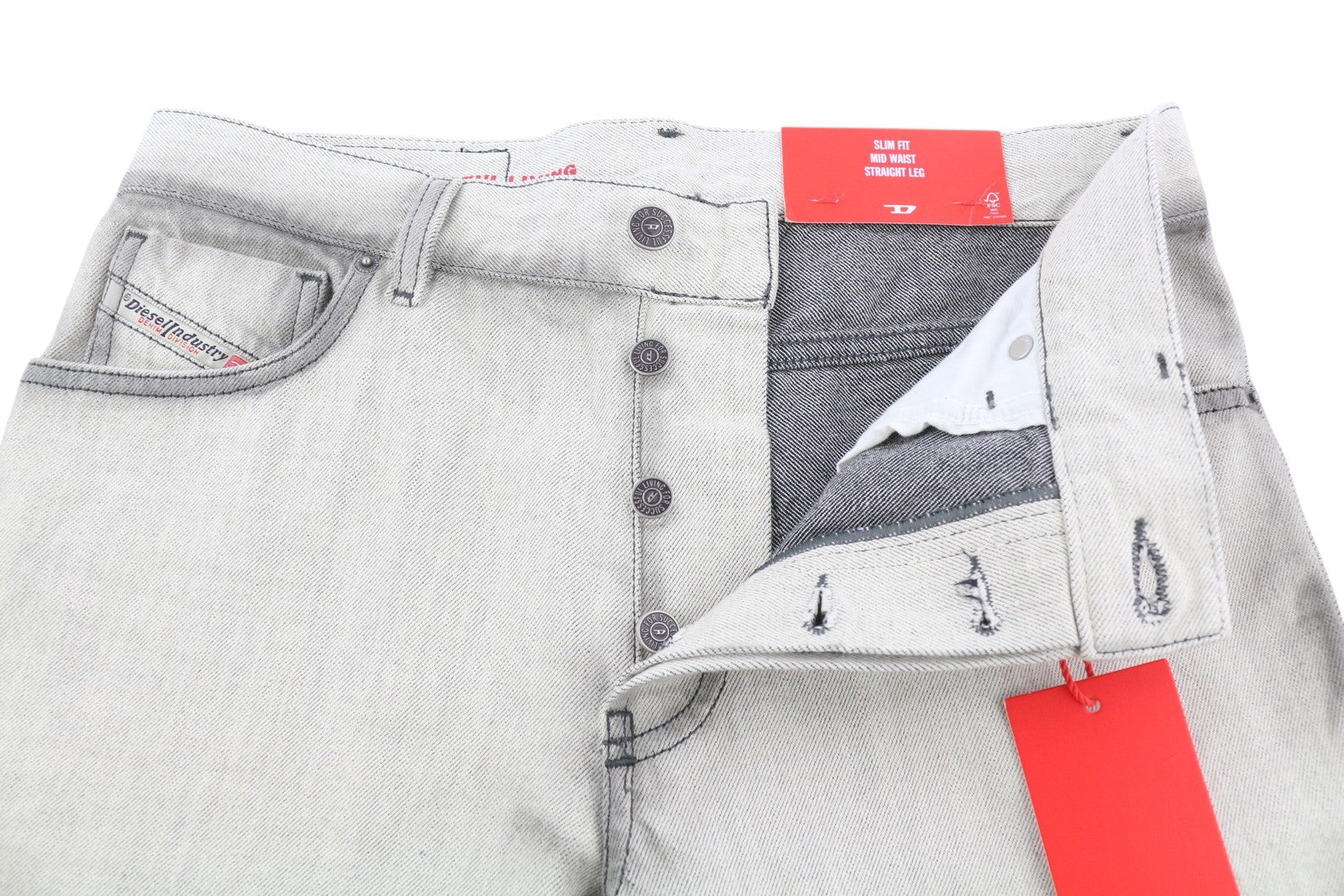 DIESEL 1995 09C86 Men's Jeans W29/L32 Light Denim Slim Straight Mid RRP195