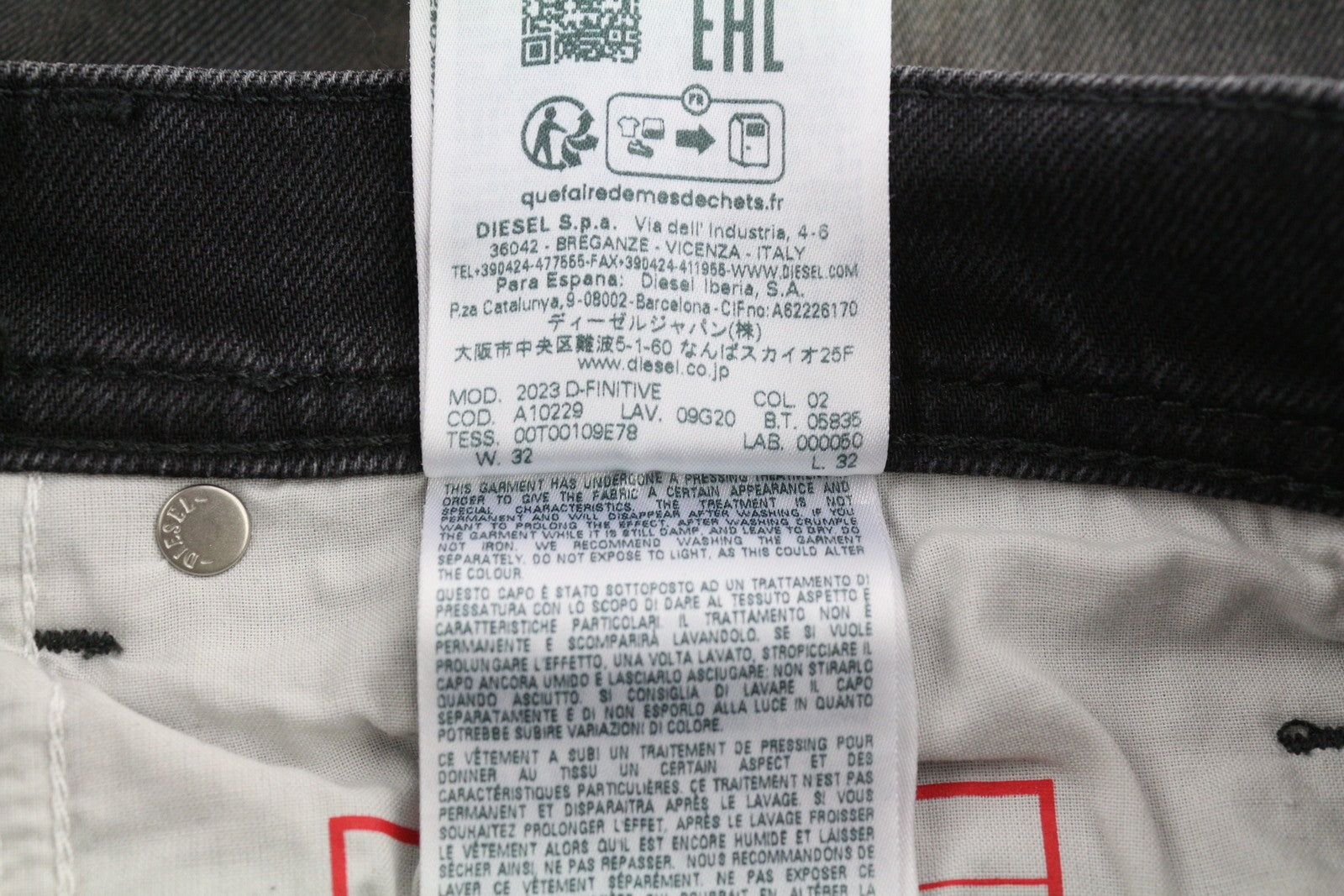 DIESEL 2003 D-Finitive 09G20 Men Jeans W32/L32 Regular Tapered Mid Waist RRP225