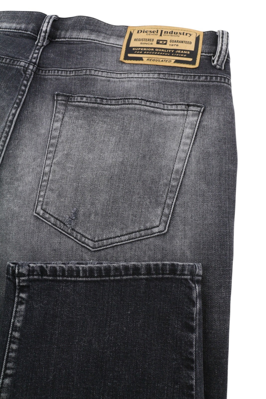 DIESEL 2020 D-Viker R9K28 Men Jeans W38/L30 Black Washed Straight Button RRP250