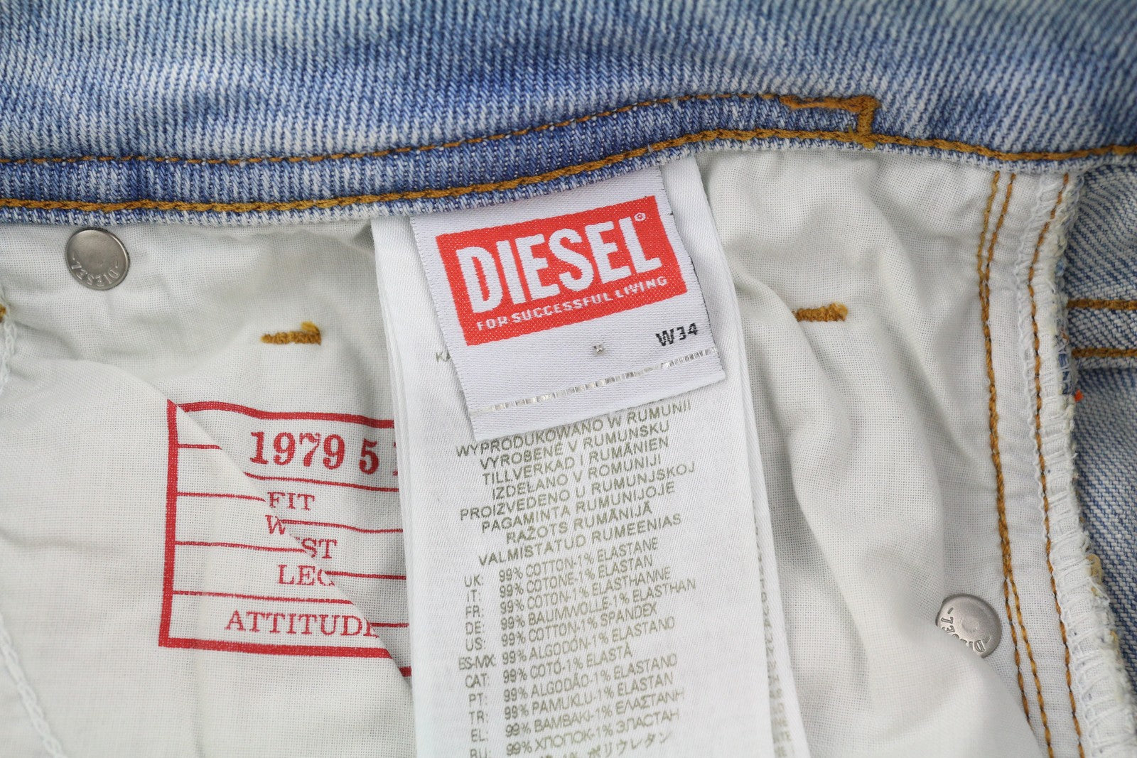 DIESEL 1979 Sleenker 09F14 Men Jeans W34/L32 Low Skinny Distressed Blue RRP250