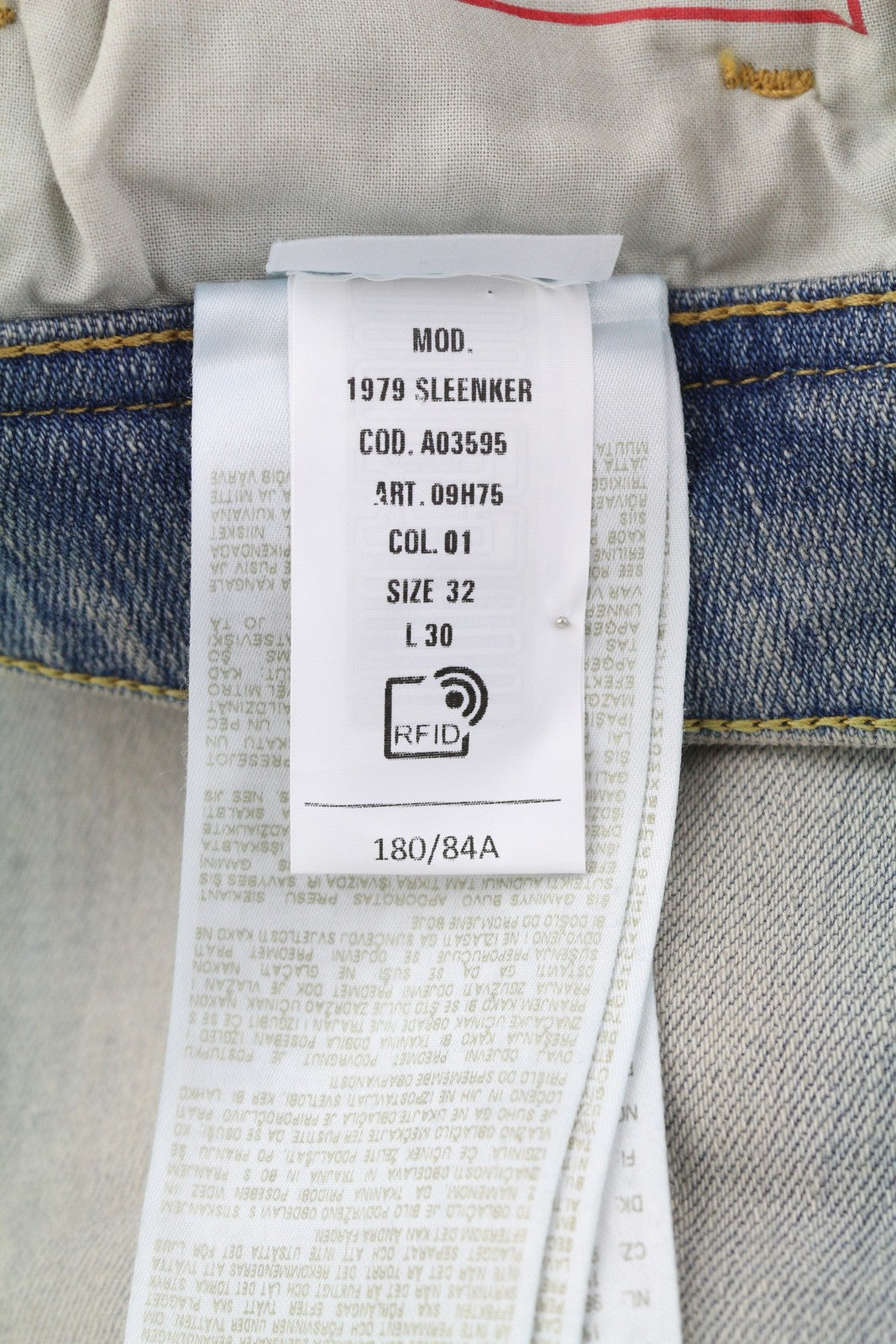 DIESEL 1979 Sleenker 09H75 Men Jeans W32/L30 Skinny Low Blue Washed RRP295