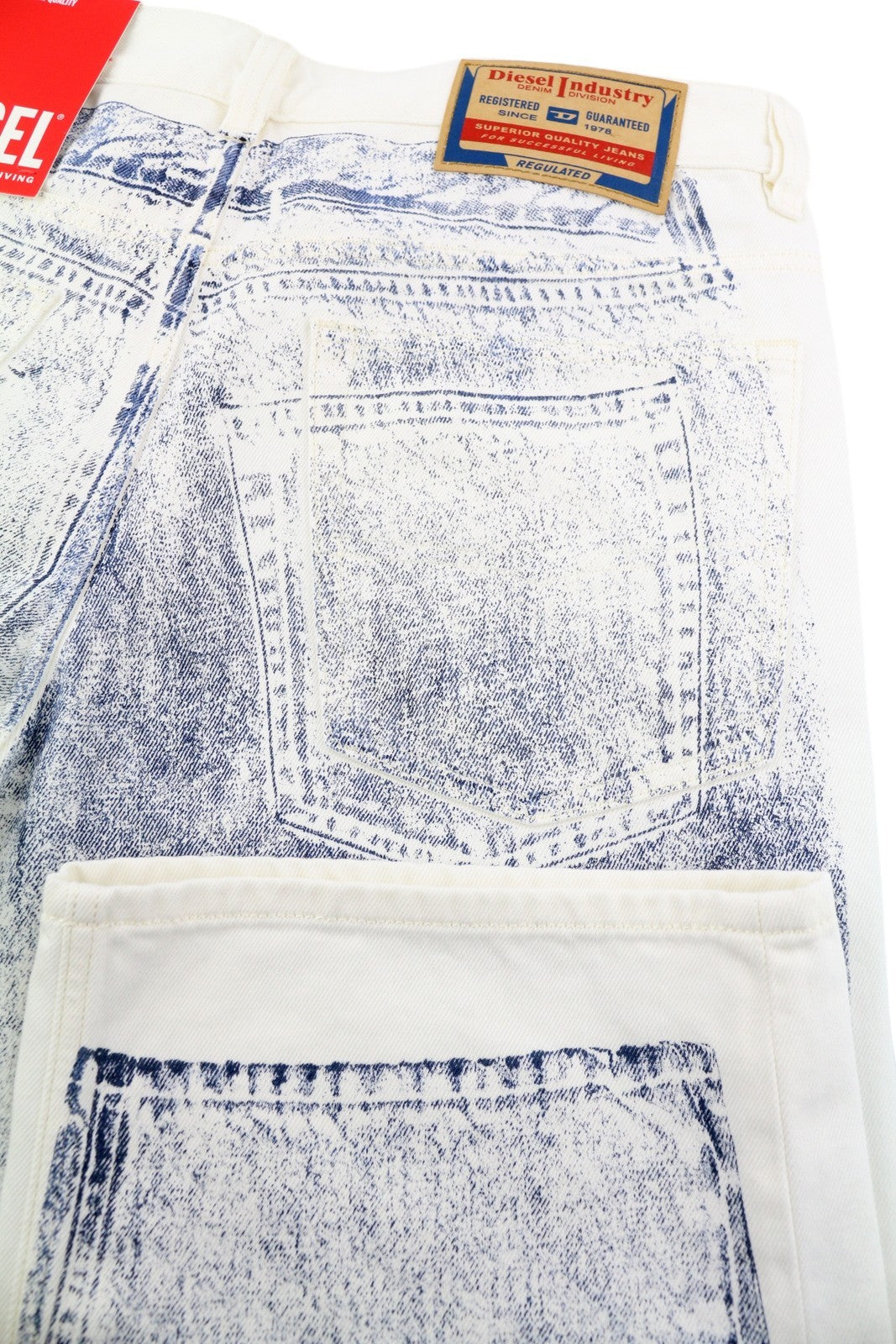 DIESEL 2001 D-Macro 09I73 Men Jeans W32 Loose Straight Button Faded Blue RRP375