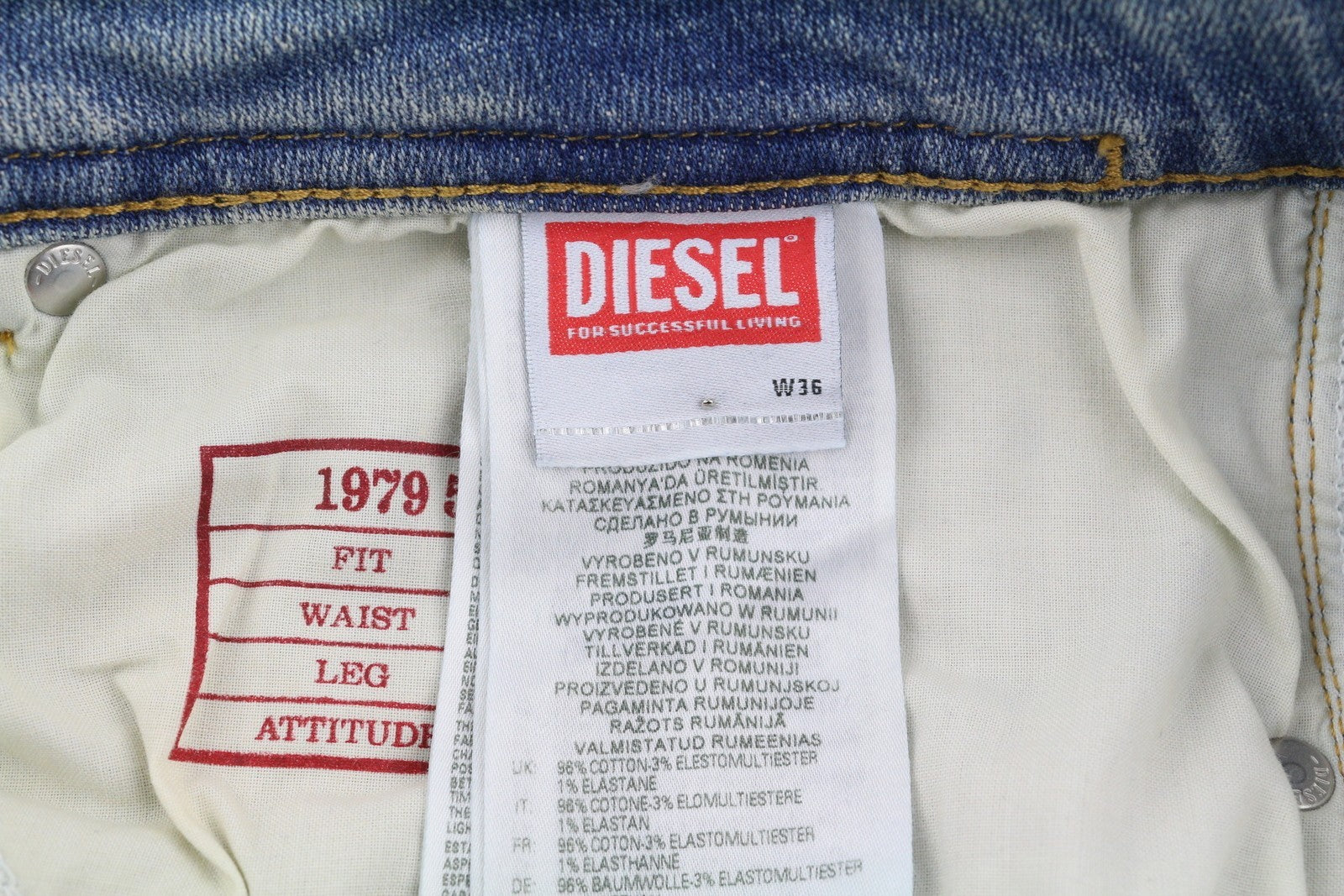 DIESEL 1979 Sleenker E9C01 Men's Jeans W36/L32 Skinny Distress Blue Low RRP275