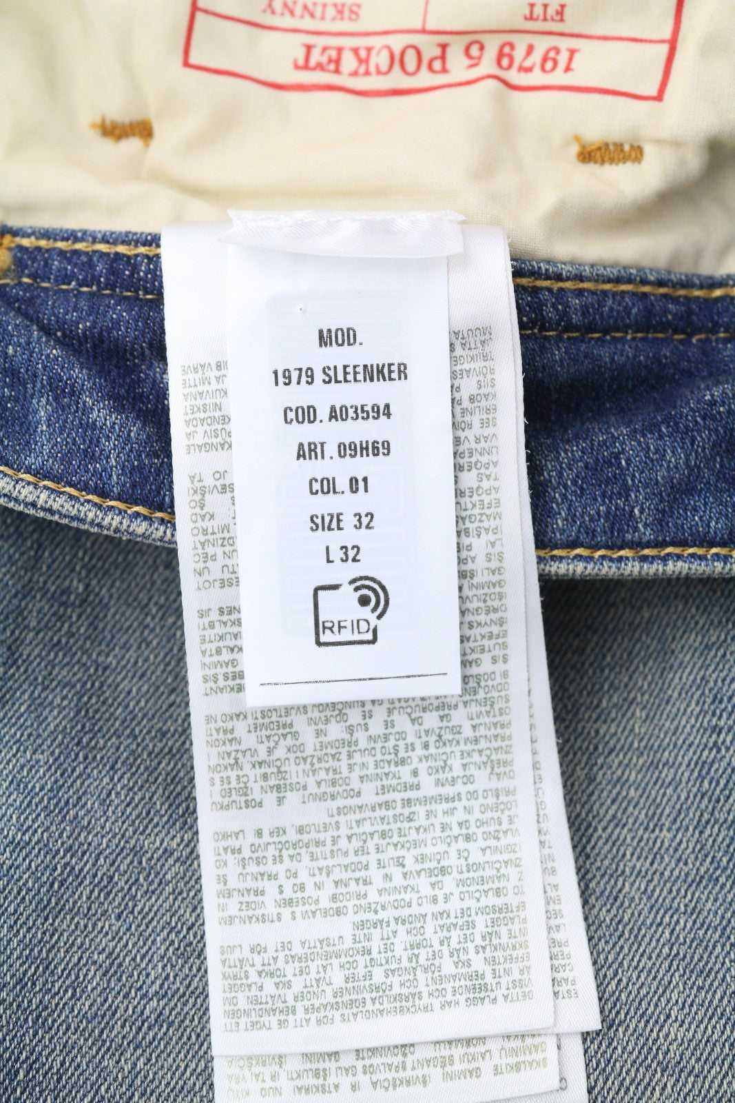 DIESEL 1979 Sleenker 09H69 Men Jeans W32/L32 Skinny Blue Low Waist Denim RRP225