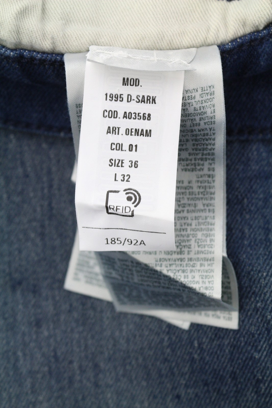 DIESEL 1995 D-Sark 0ENAM Men's Jeans W36/L32 Slim Fit Straight Leg Blue RRP175