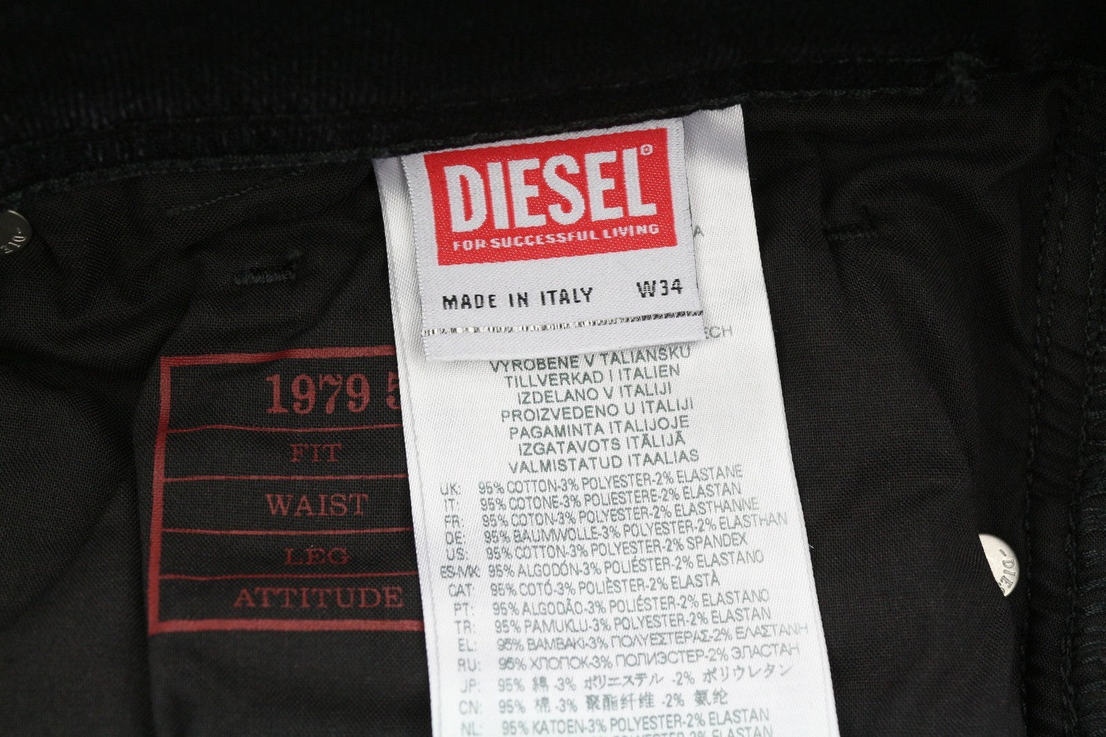 DIESEL 1979 Sleenker 09A89 Men W34/L30 Skinny Distressed Low Waist Black RRP275