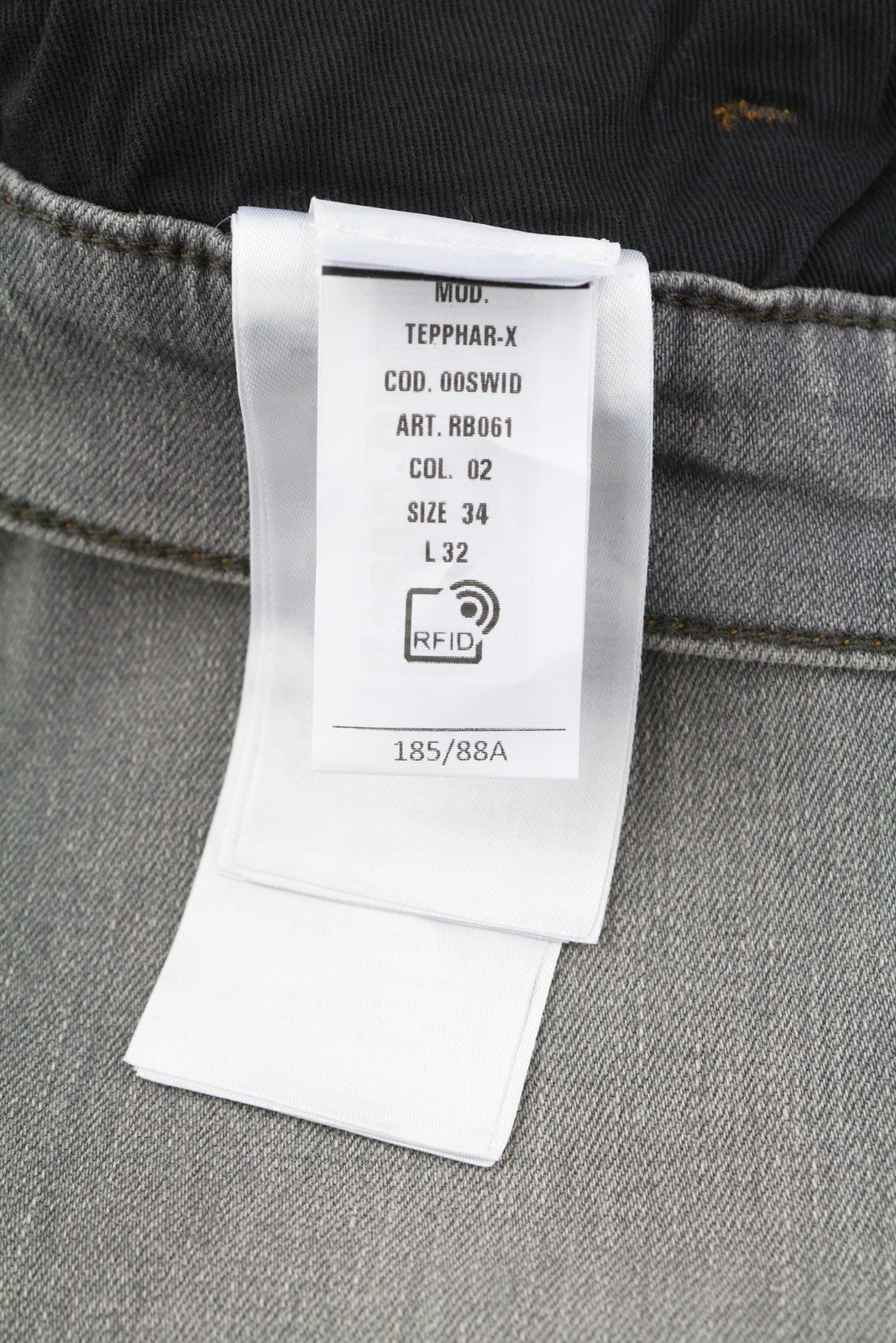 DIESEL Tepphar RB061 Men's W34/L32 Slim Grey Button Fly Washed Denim RRP175