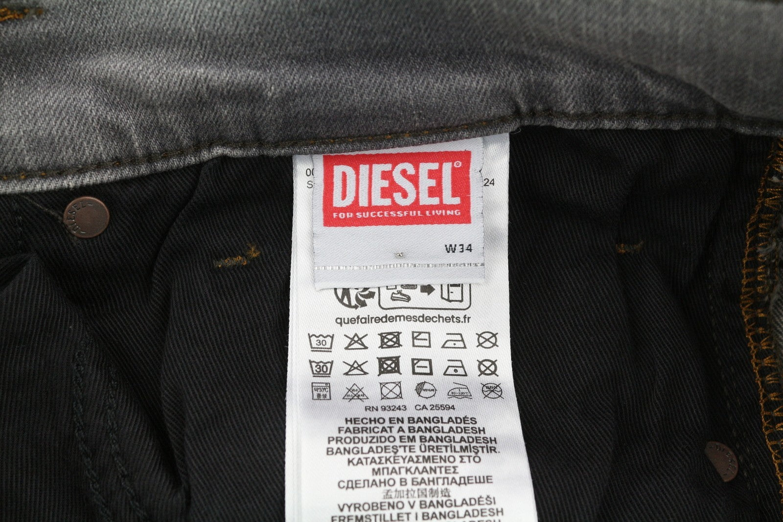 DIESEL Tepphar RB061 Men's W34/L32 Slim Grey Button Fly Washed Denim RRP175