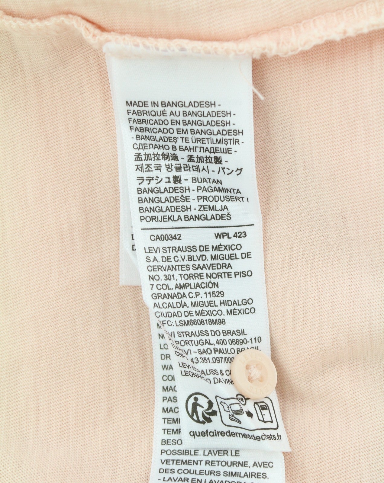 LEVI'S Slim Fit Men Polos L Light Pink Cotton Short Sleeved Casual