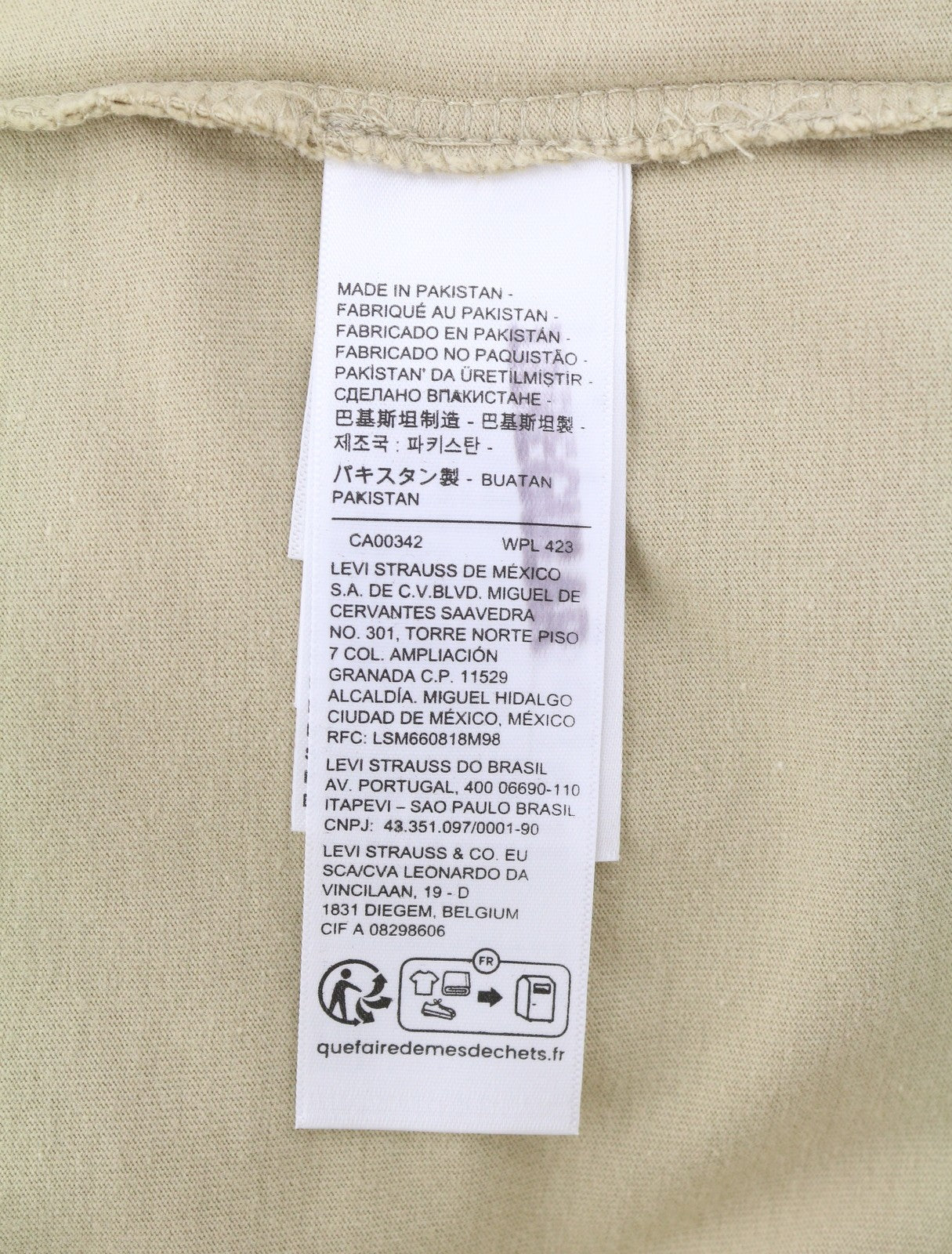 LEVI'S Standard Men T-Shirt L Beige Cotton Tricot Crew Neck Short Sleeve