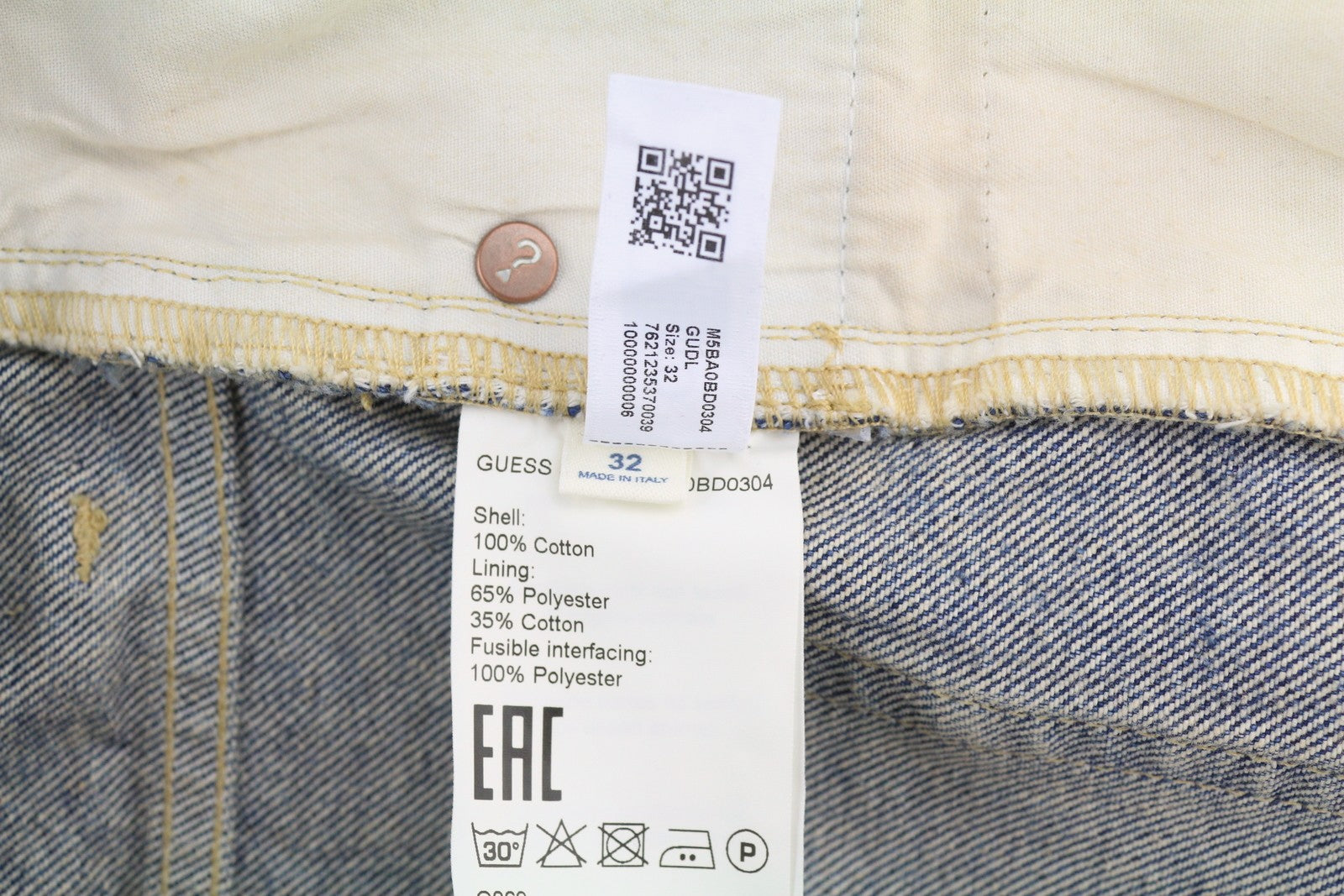 GUESS USA Straight Men Jeans W32 Blue Whiskers Faded Button Fly Denim