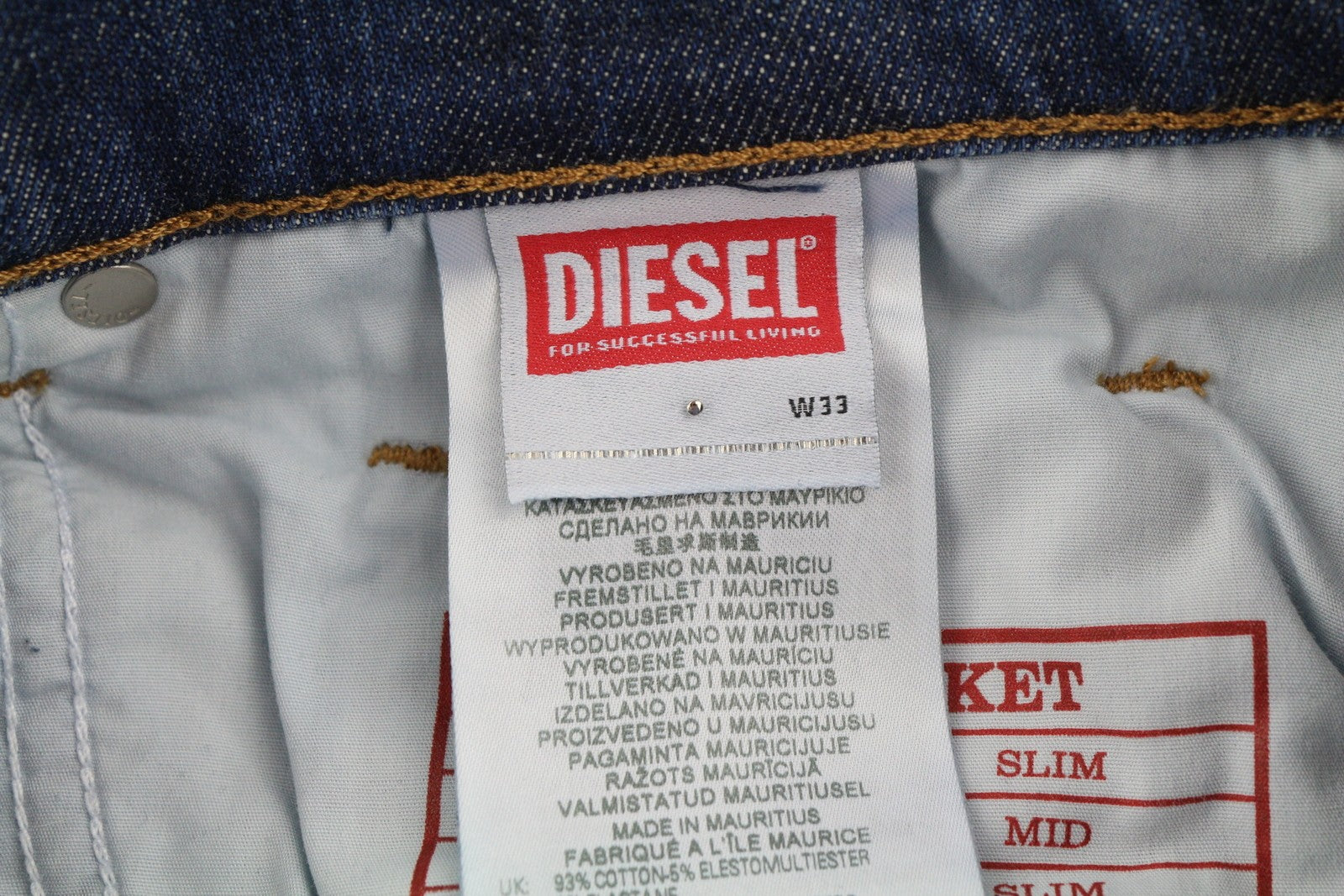 DIESEL 2019 D-Strukt 0DQAE Men's W33/L30 Slim Zip Fly Blue Denim Faded RRP175