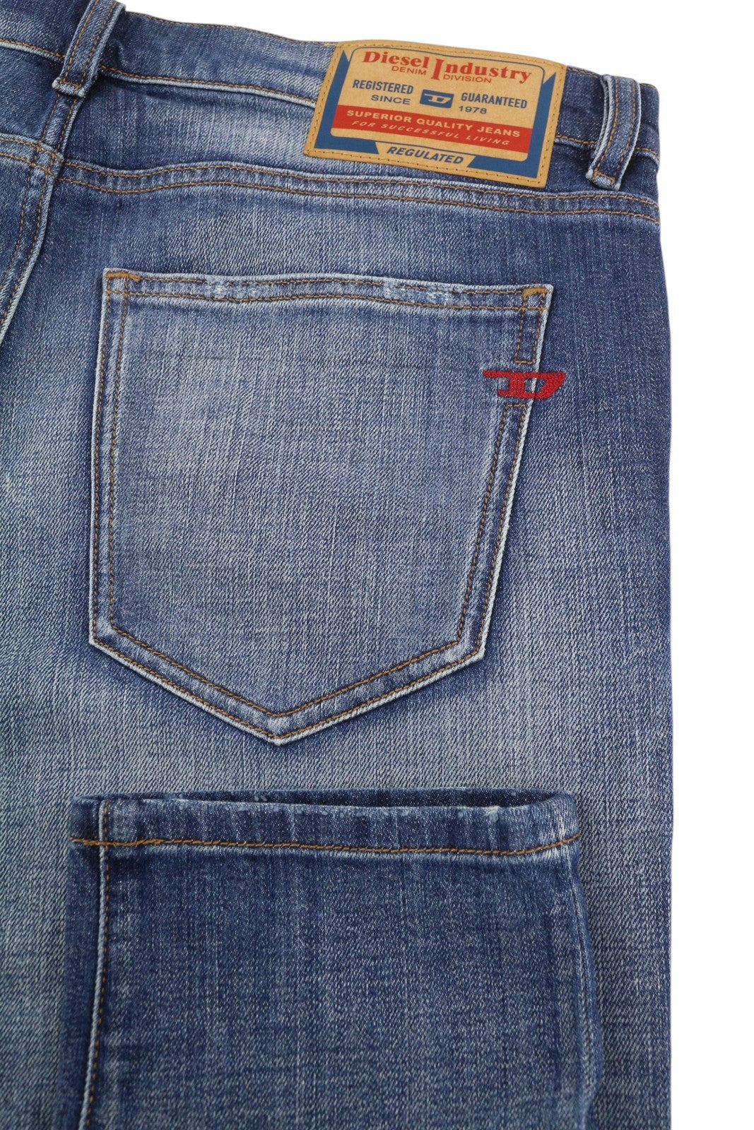 DIESEL 2019 D-Strukt 0DQAE Men's W32/L32 Slim Zip Fly Faded Blue Denim RRP175