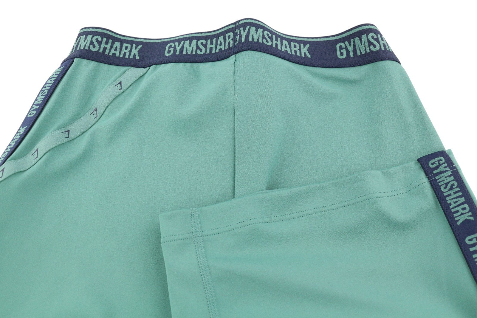 GYMSHARK Strike Women Shorts M Green Cycling Stretch High Waist Logo Fit