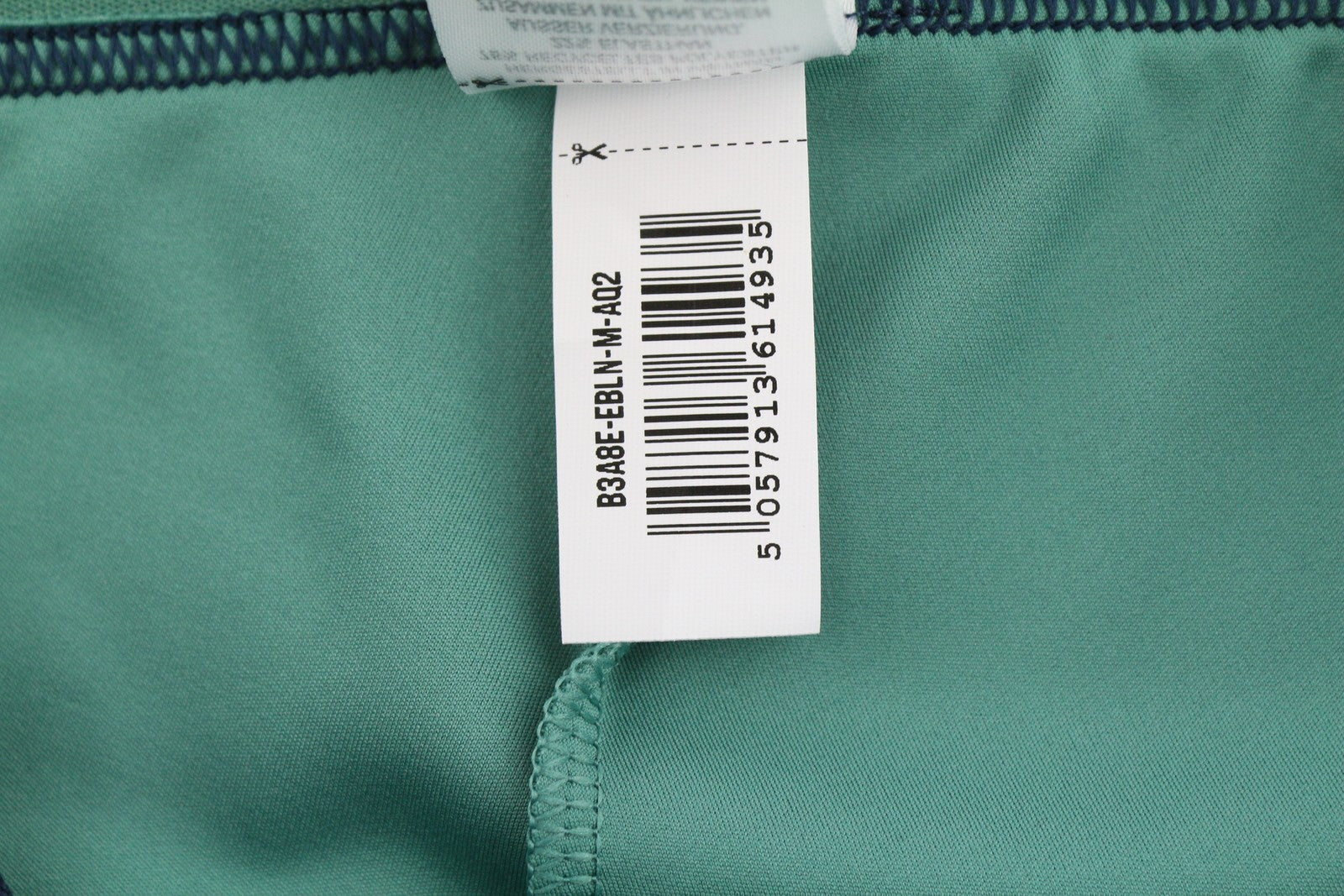 GYMSHARK Strike Women Shorts M Green Cycling Stretch High Waist Logo Fit