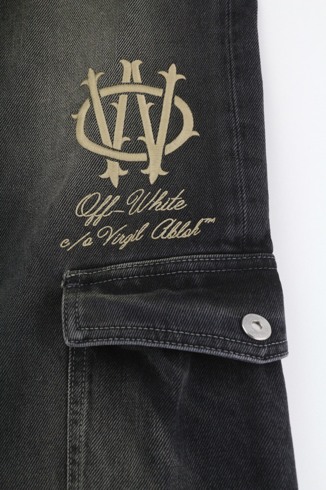 OFF-WHITE c/o VIRGIL ABLOH Gothic Ow Skate Cargo Men Jeans W32 Black Faded F25
