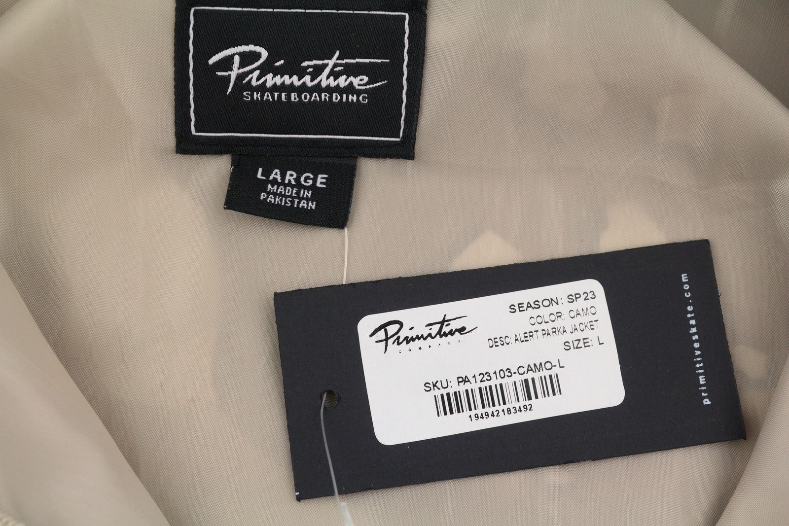 PRIMITIVE SKATEBOARDING Men Jacket L Brown Camouflage Hooded Zip Lightweight